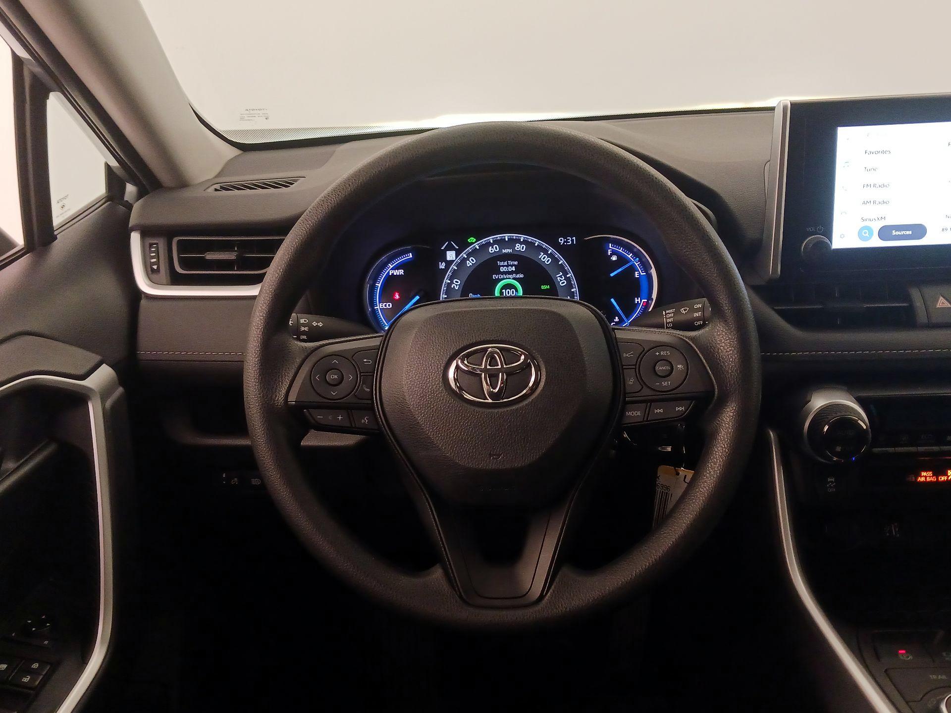 Thumbnail: 2023 Toyota RAV4 - 10