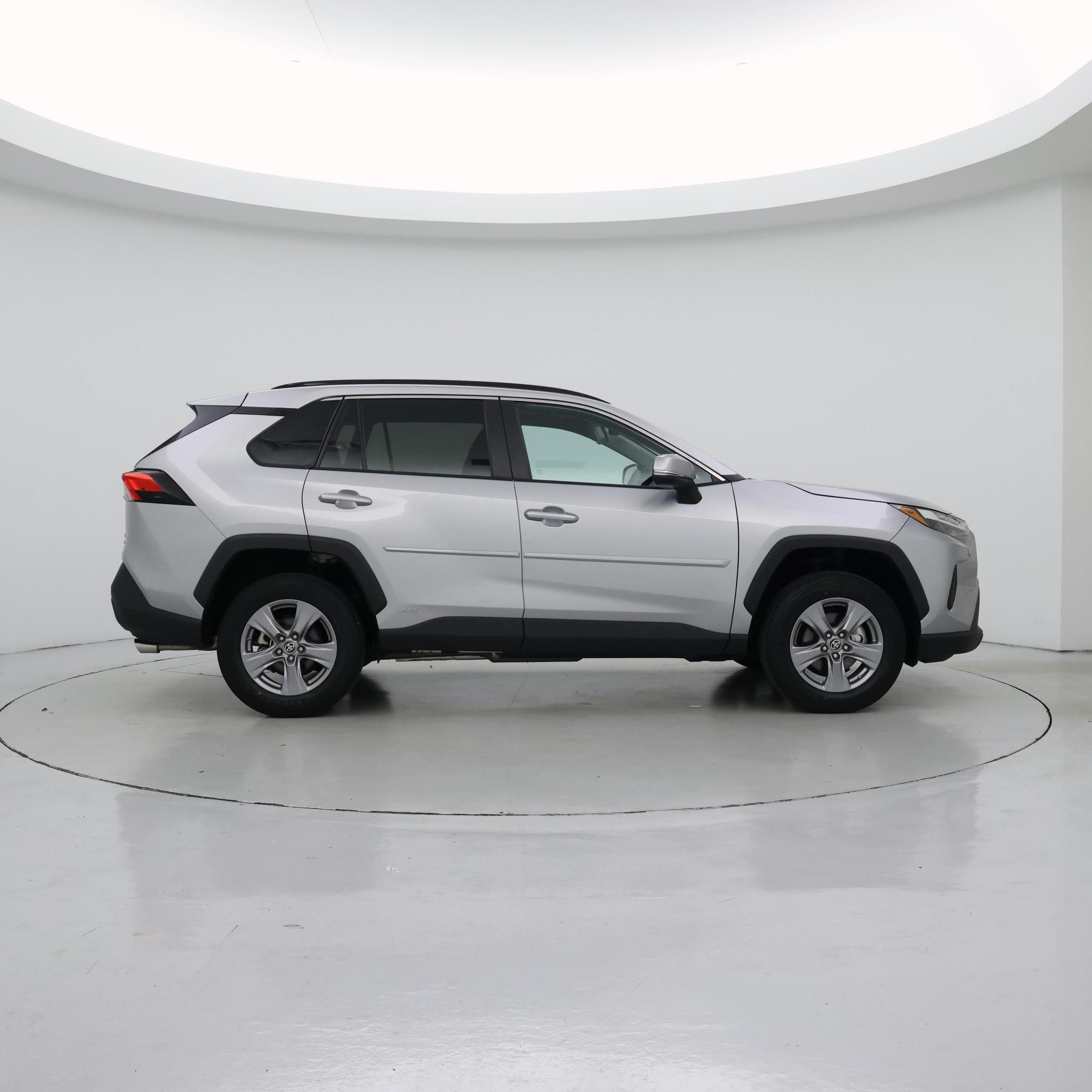 Thumbnail: 2023 Toyota RAV4 - 7