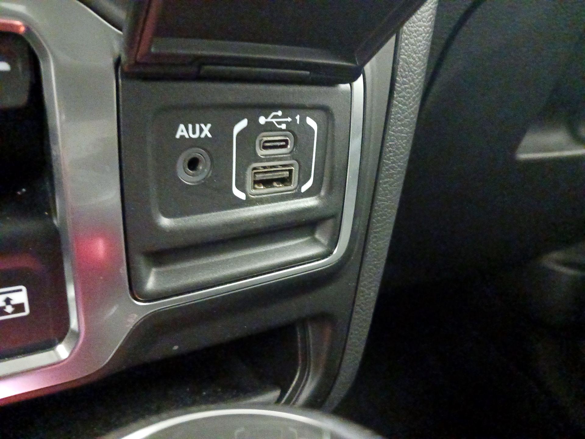 Thumbnail: 2023 Jeep Wrangler - 18