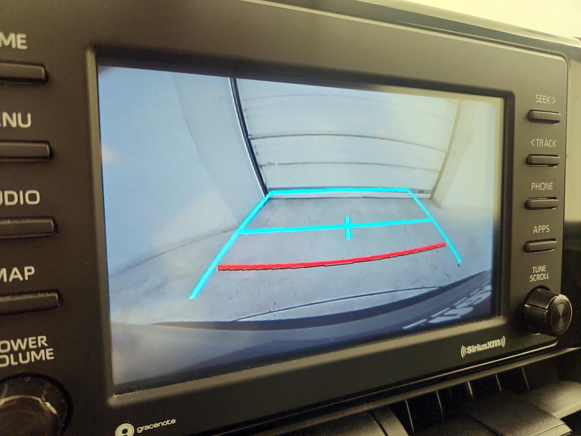 Thumbnail: 2022 Toyota RAV4 - 14