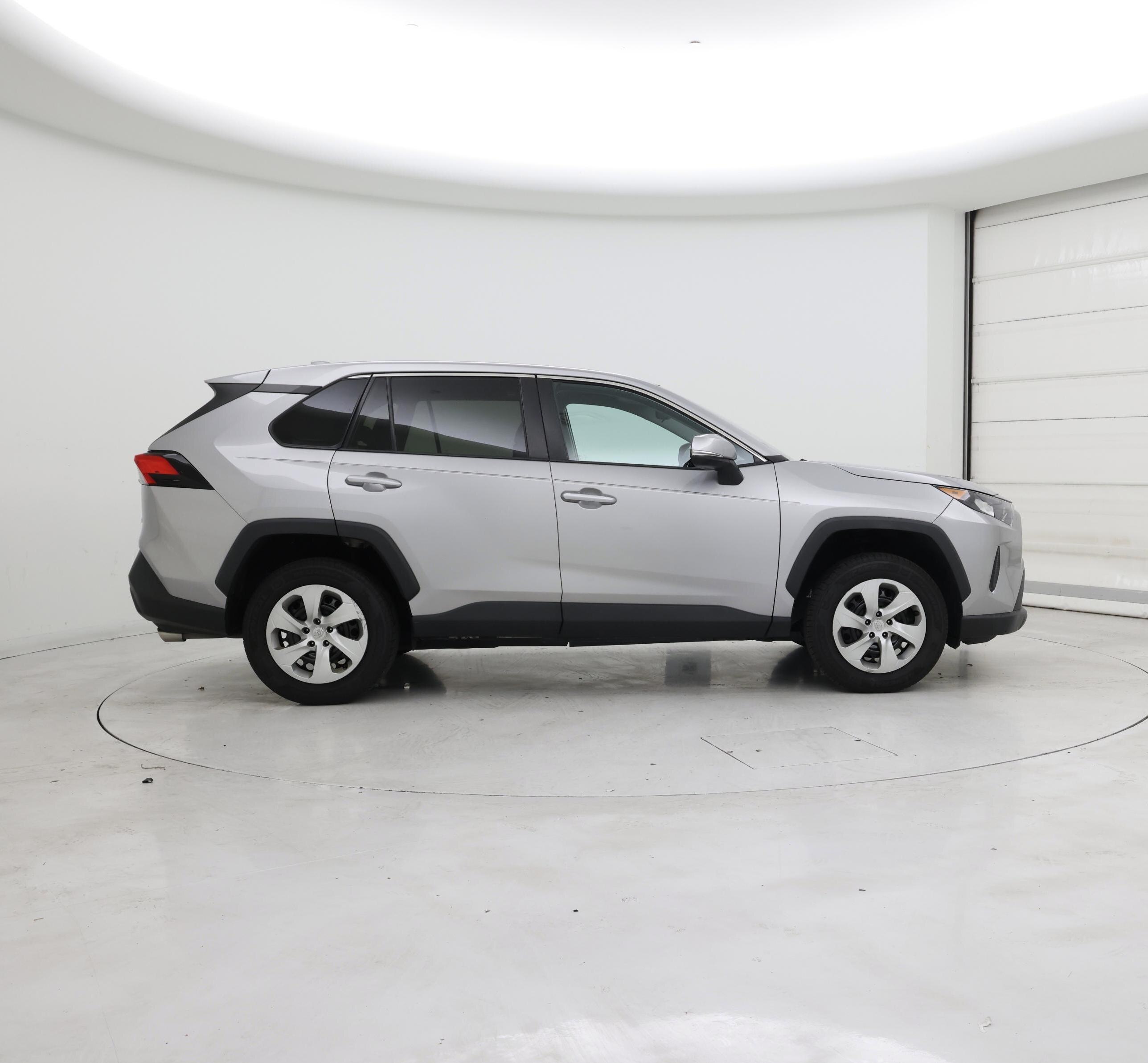 Thumbnail: 2022 Toyota RAV4 - 7