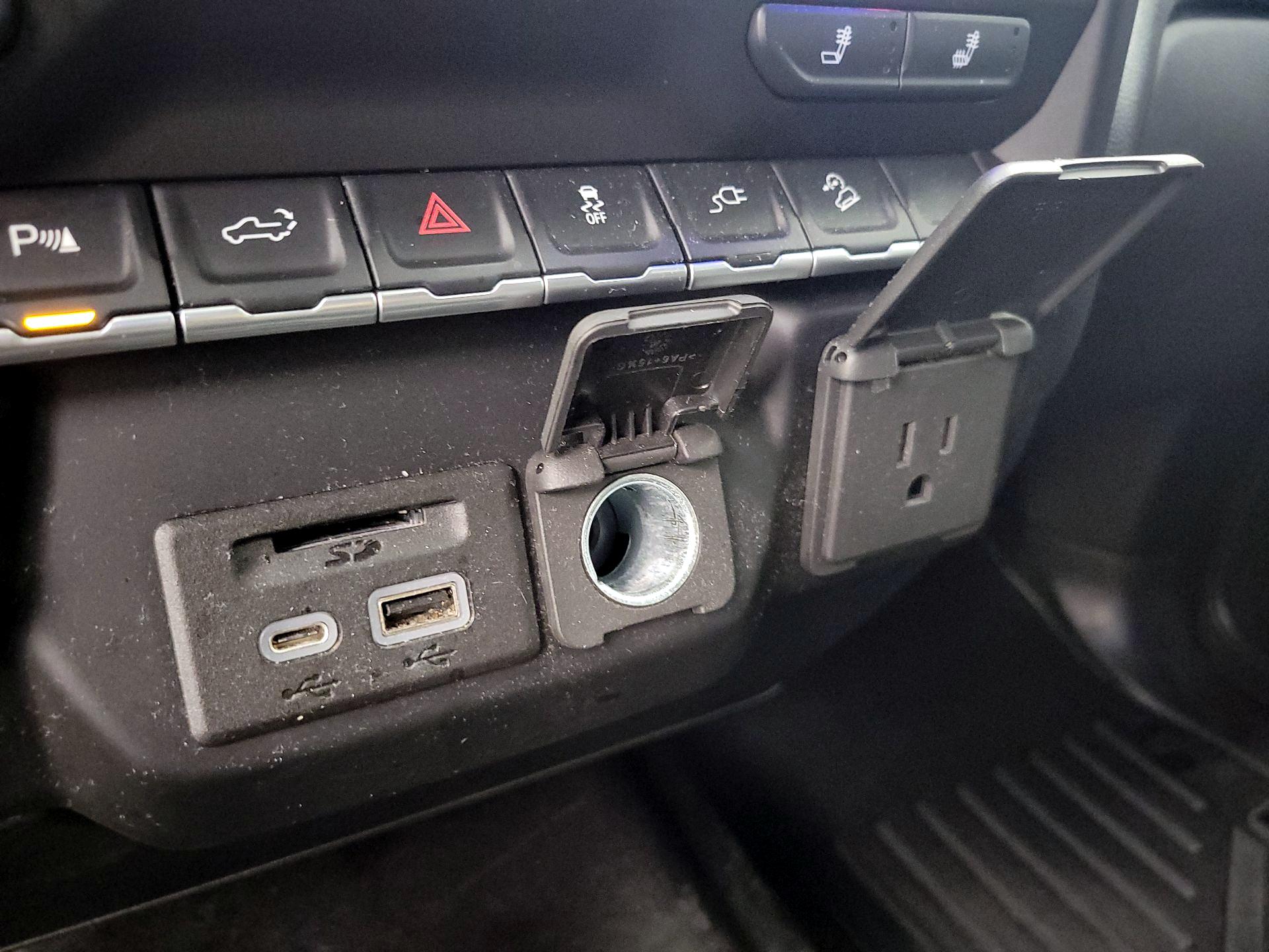 Thumbnail: 2022 Chevrolet Silverado 2500 - 18