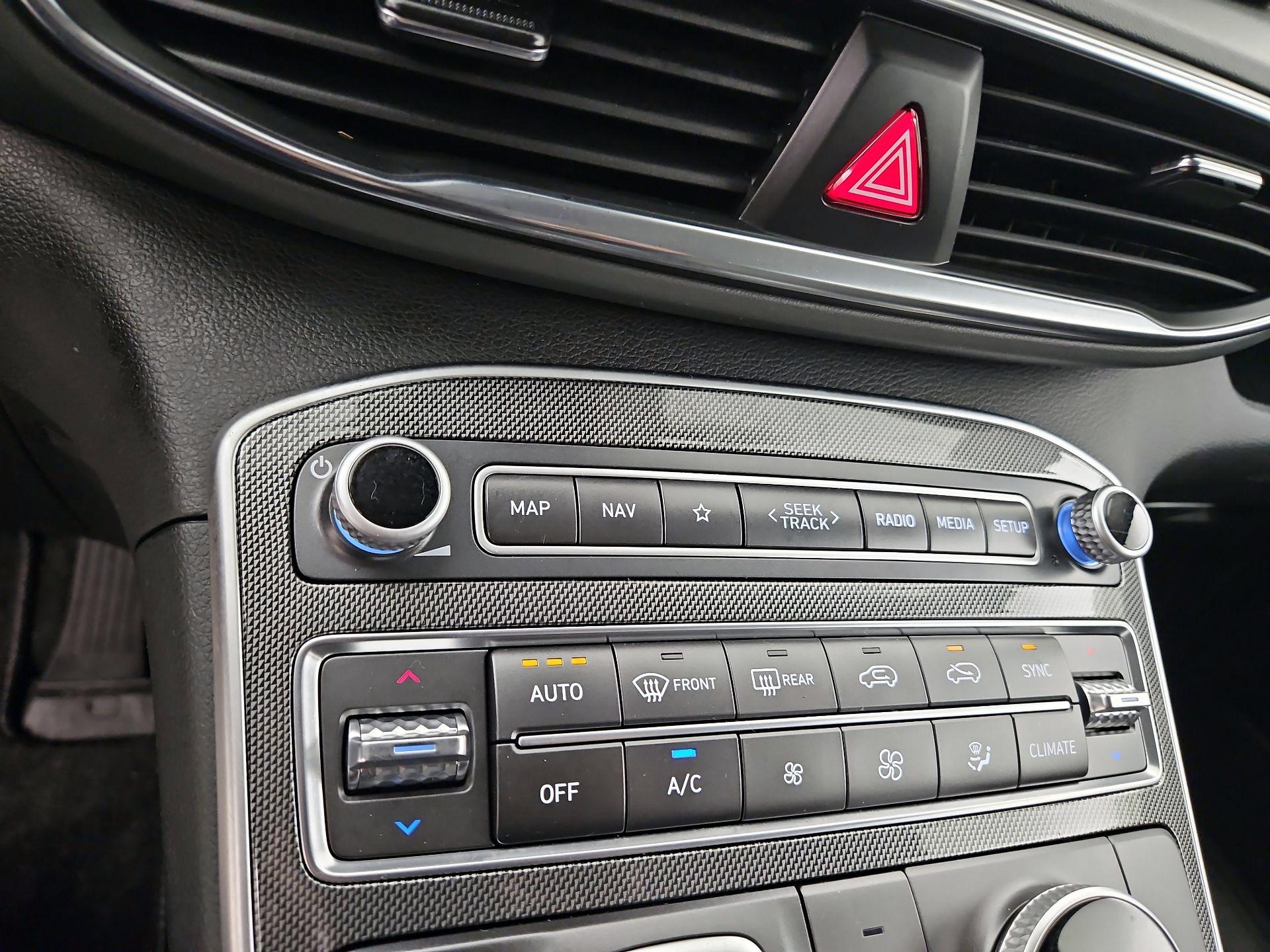 Thumbnail: 2023 Hyundai Santa Fe - 17