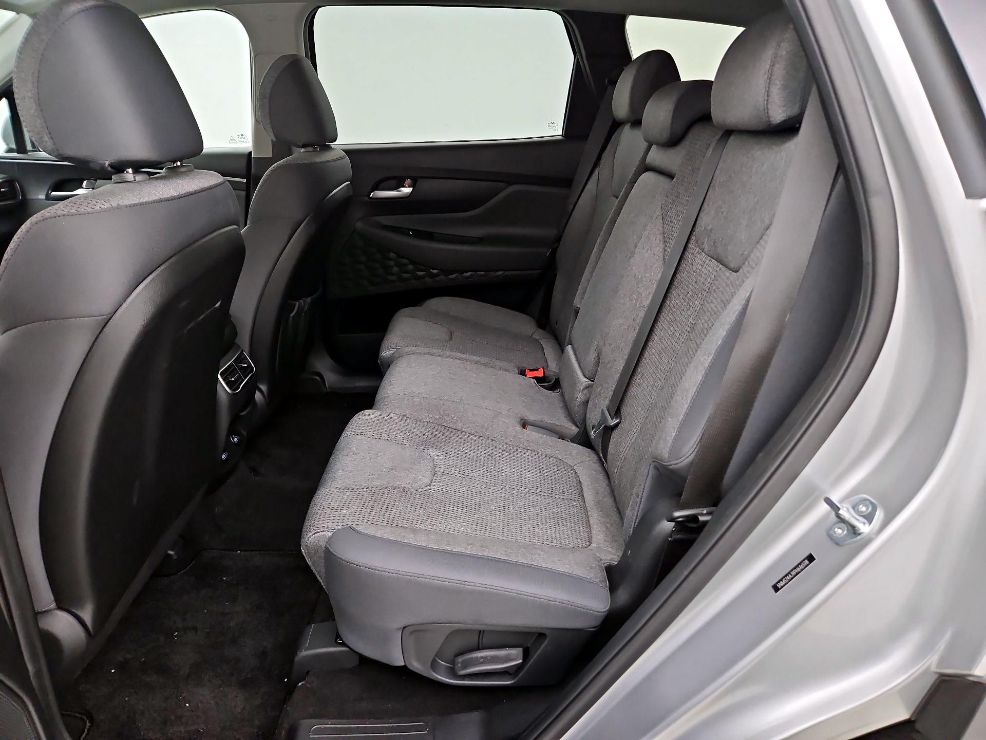 Thumbnail: 2023 Hyundai Santa Fe - 20