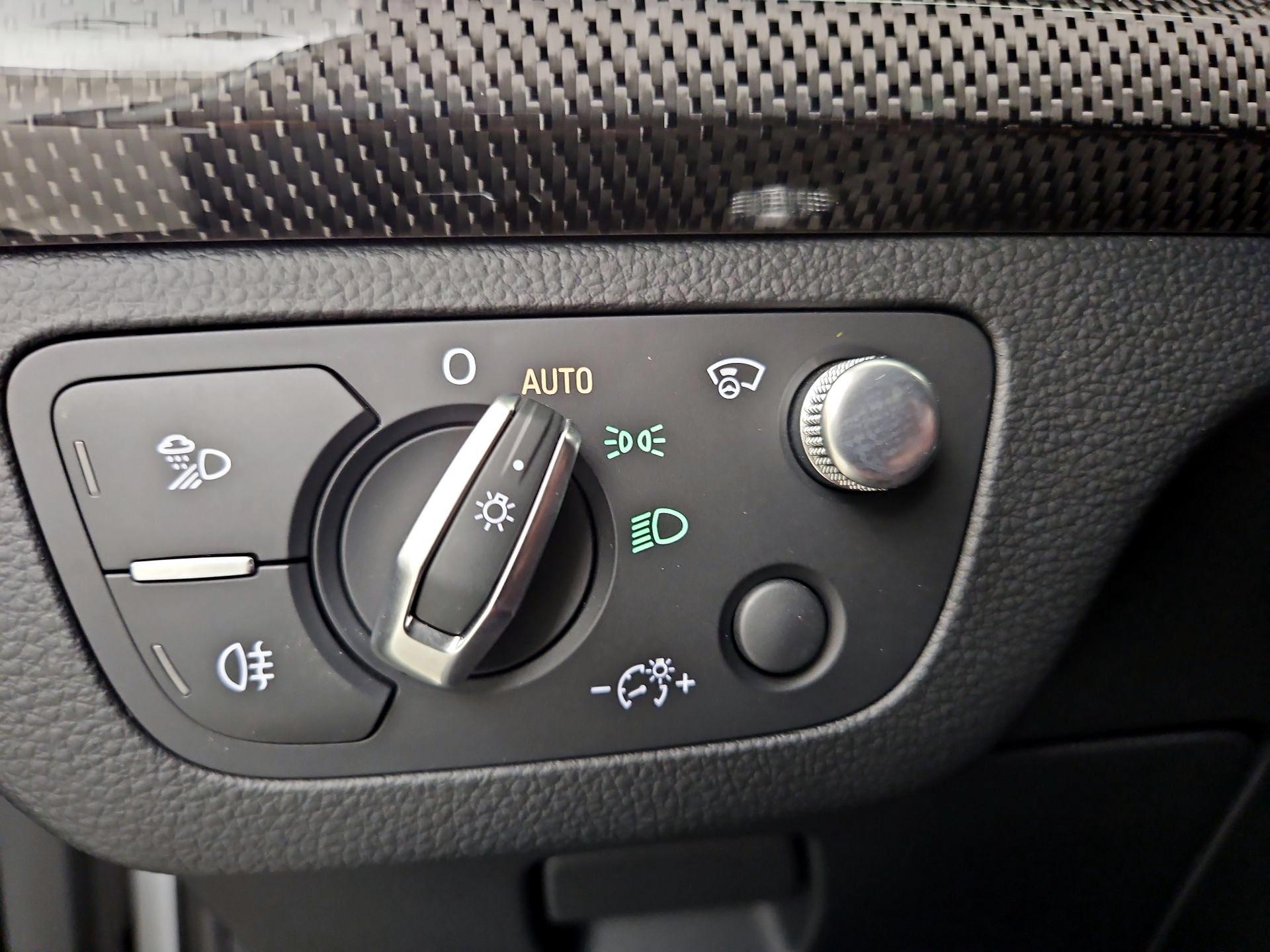 Thumbnail: 2021 Audi SQ5 - 13