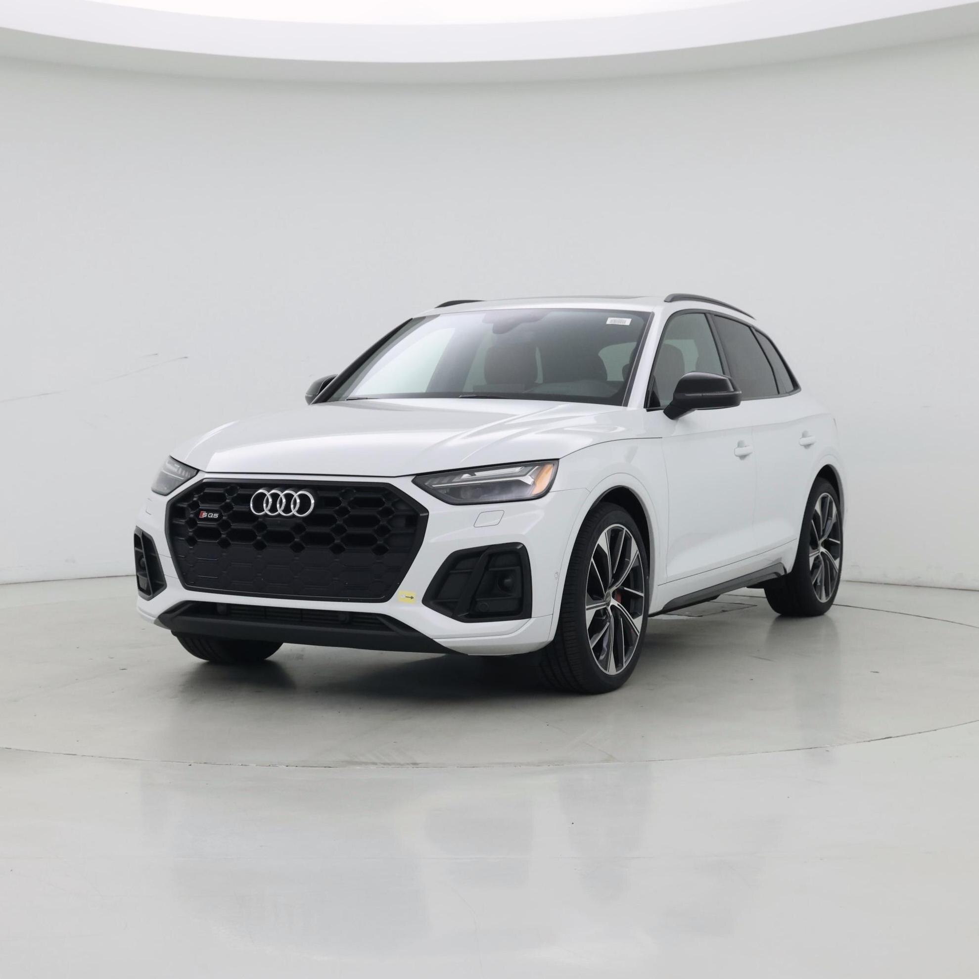 Thumbnail: 2021 Audi SQ5 - 4