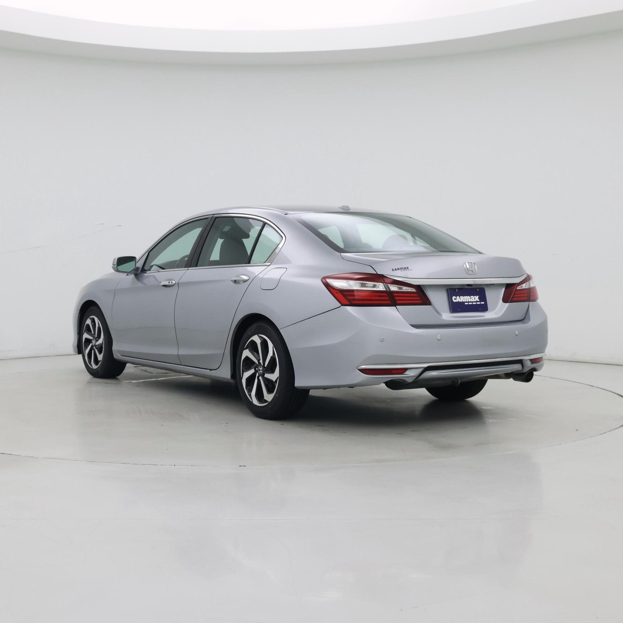 Thumbnail: 2017 Honda Accord - 2