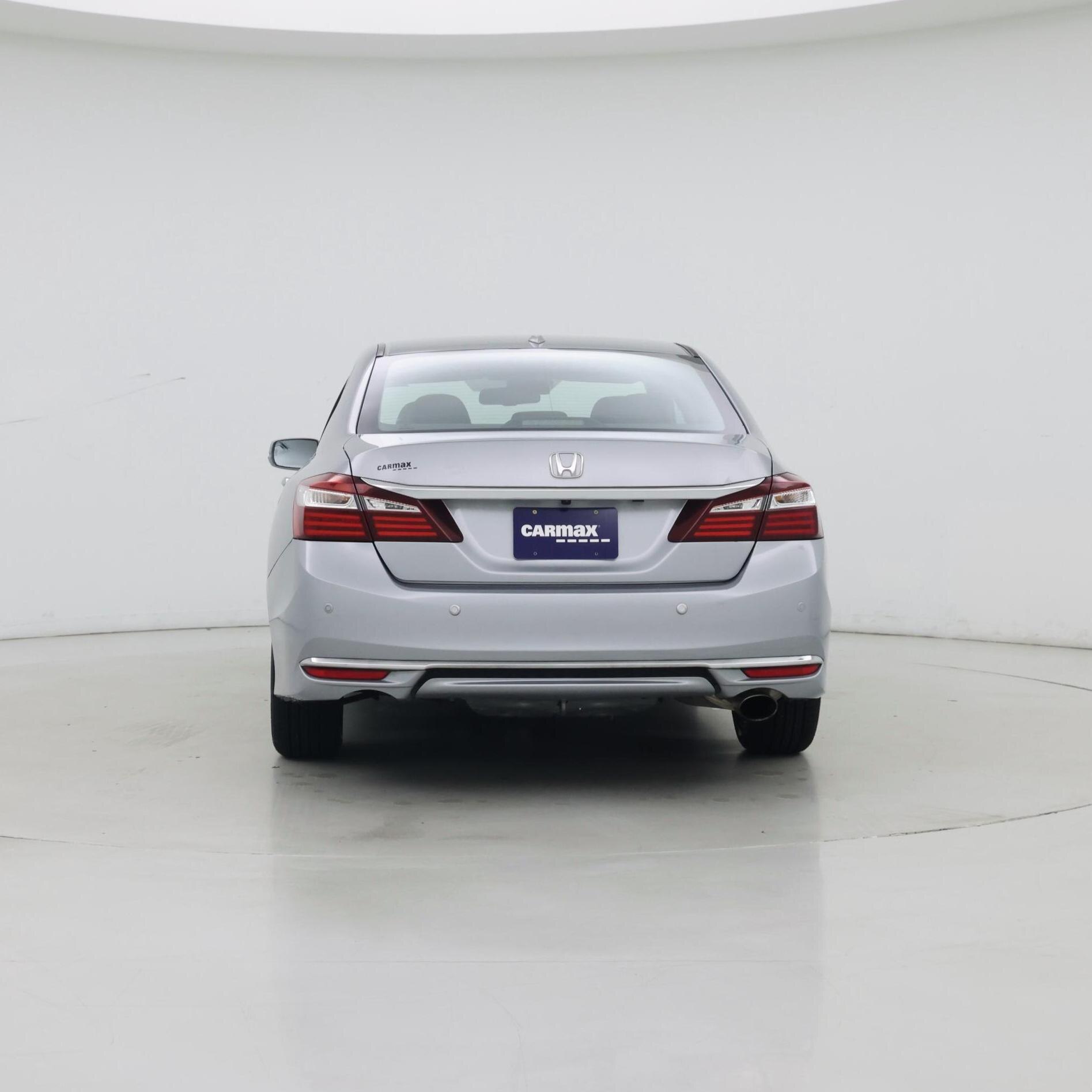 Thumbnail: 2017 Honda Accord - 6