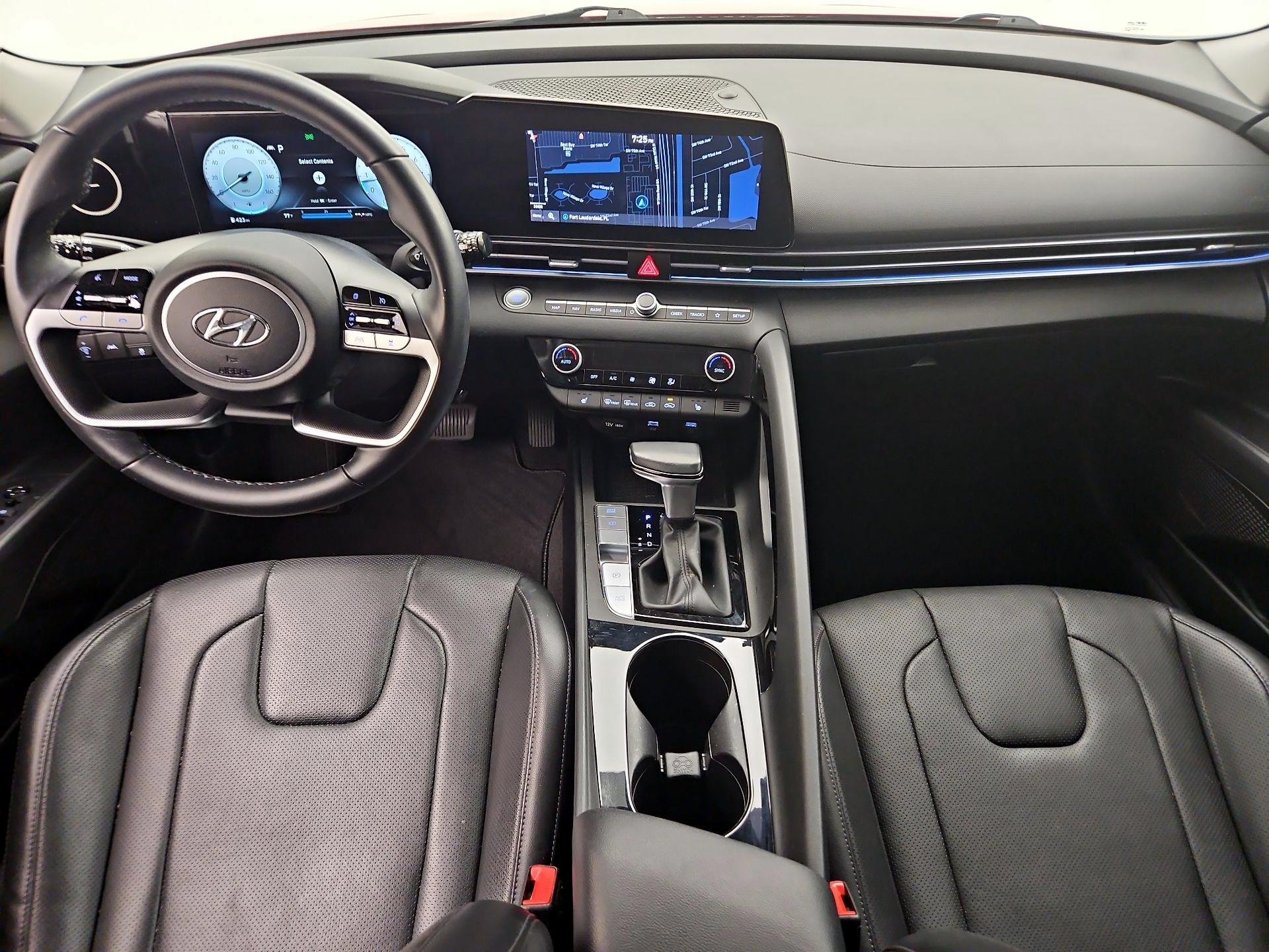 Thumbnail: 2022 Hyundai Elantra - 9