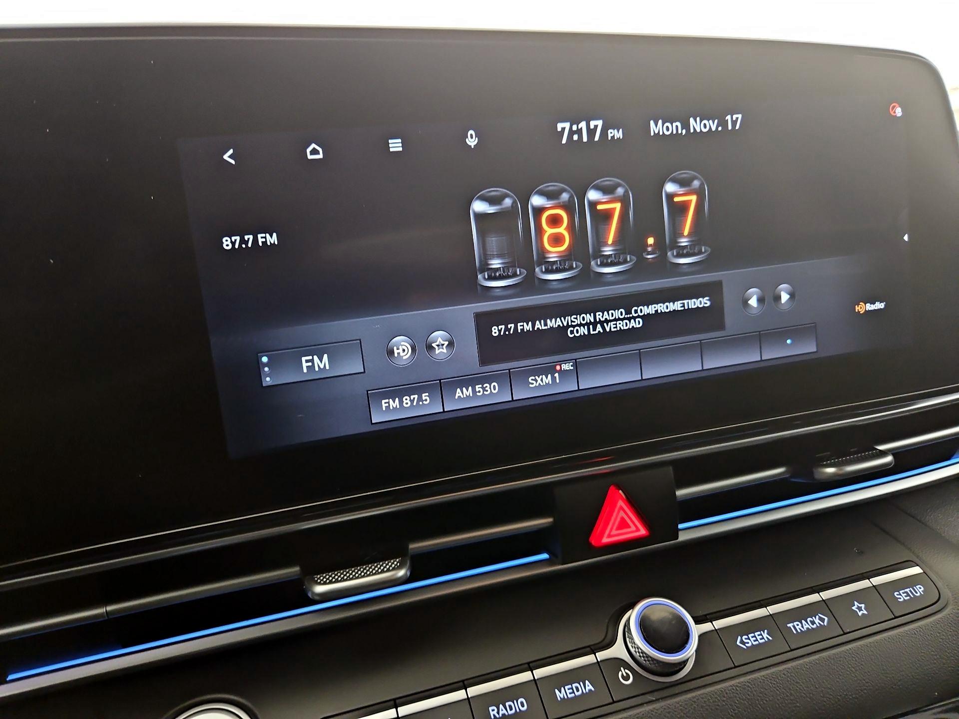 Thumbnail: 2022 Hyundai Elantra - 16