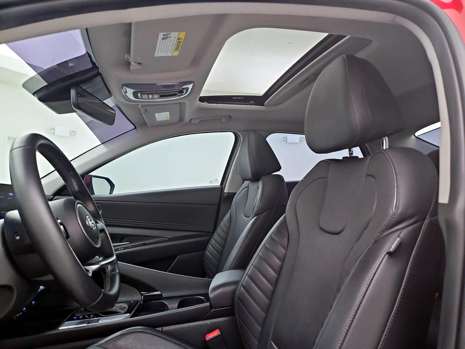 Thumbnail: 2022 Hyundai Elantra - 20