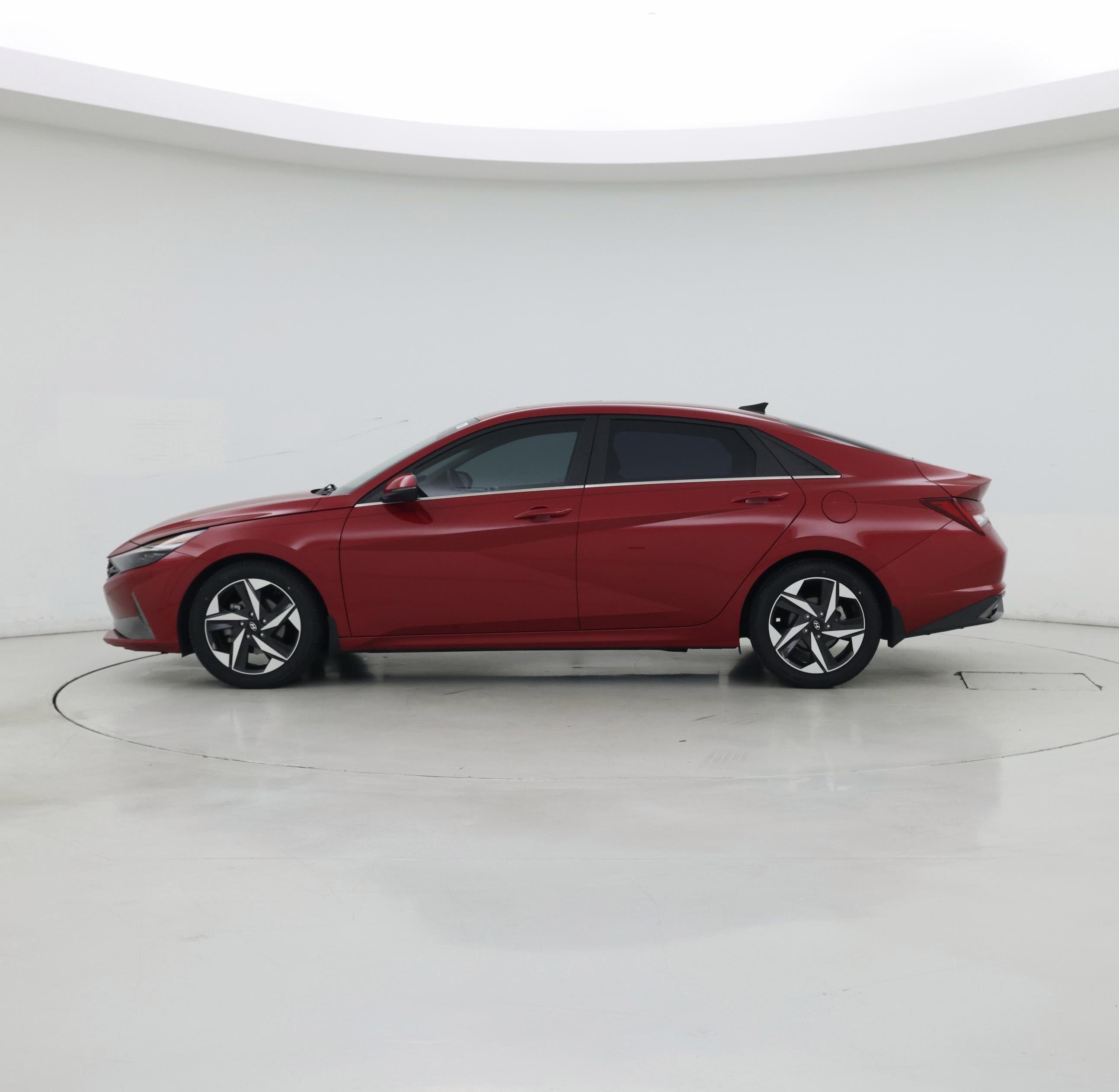 Thumbnail: 2022 Hyundai Elantra - 3