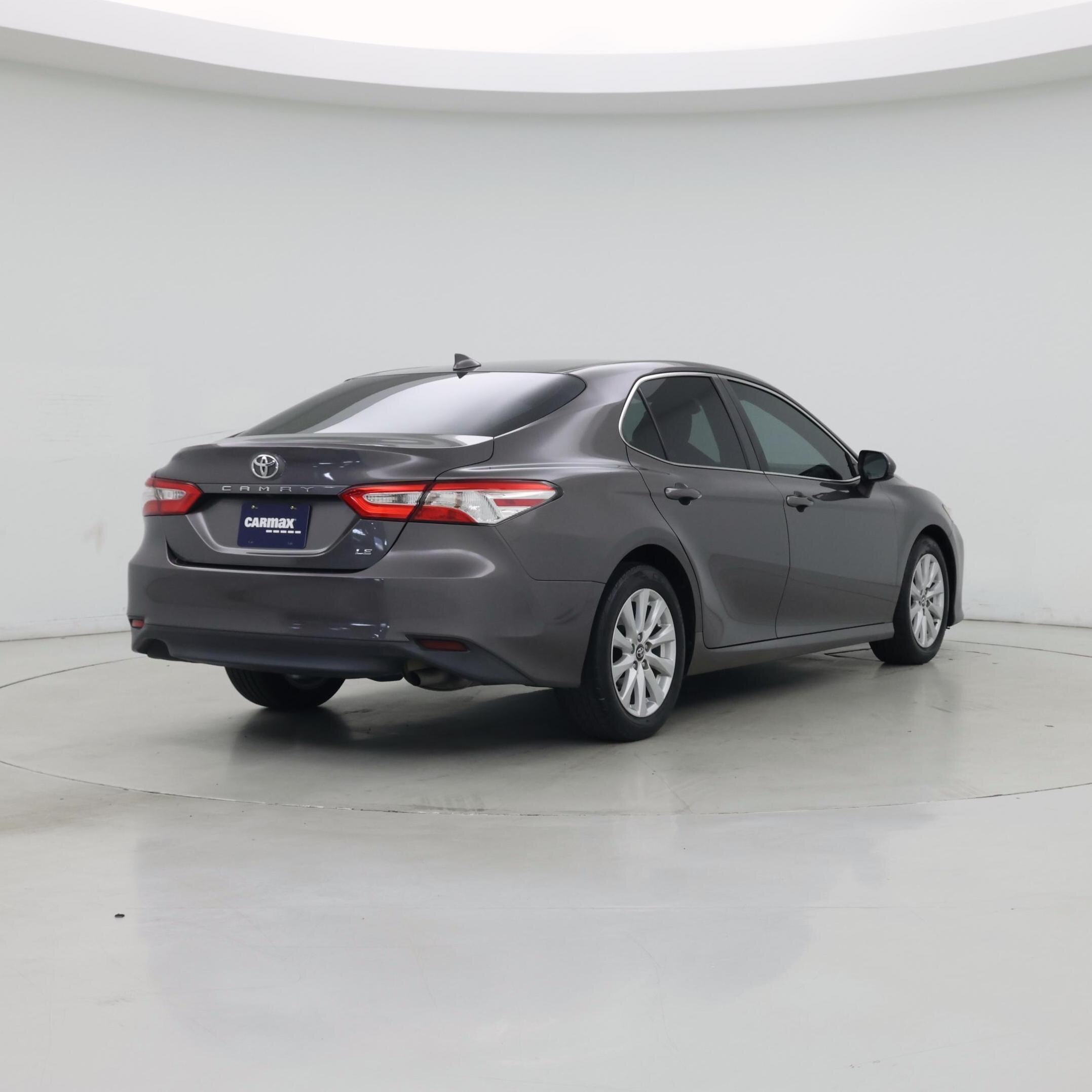 Thumbnail: 2019 Toyota Camry - 8