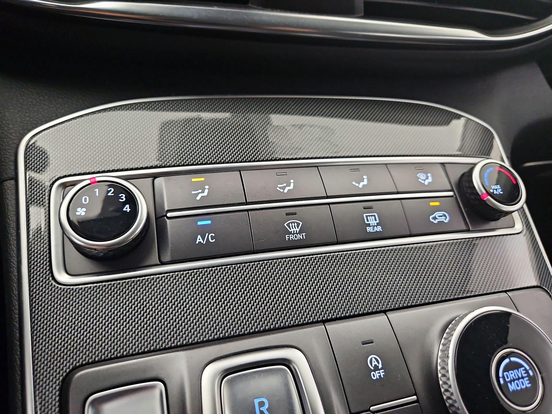 Thumbnail: 2022 Hyundai Santa Fe - 16