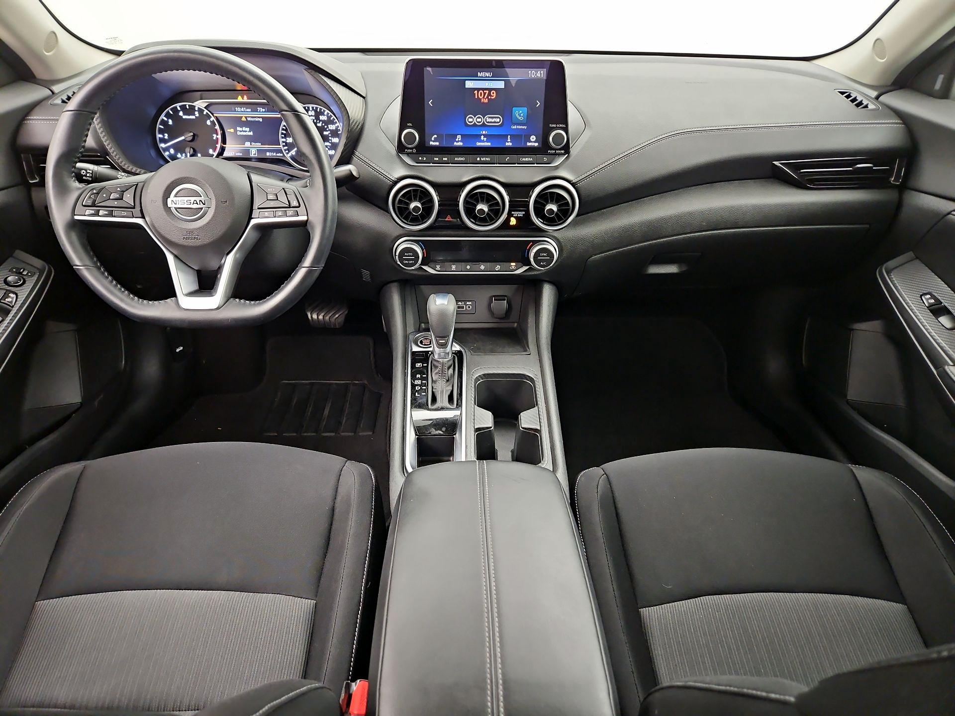 Thumbnail: 2020 Nissan Sentra - 9