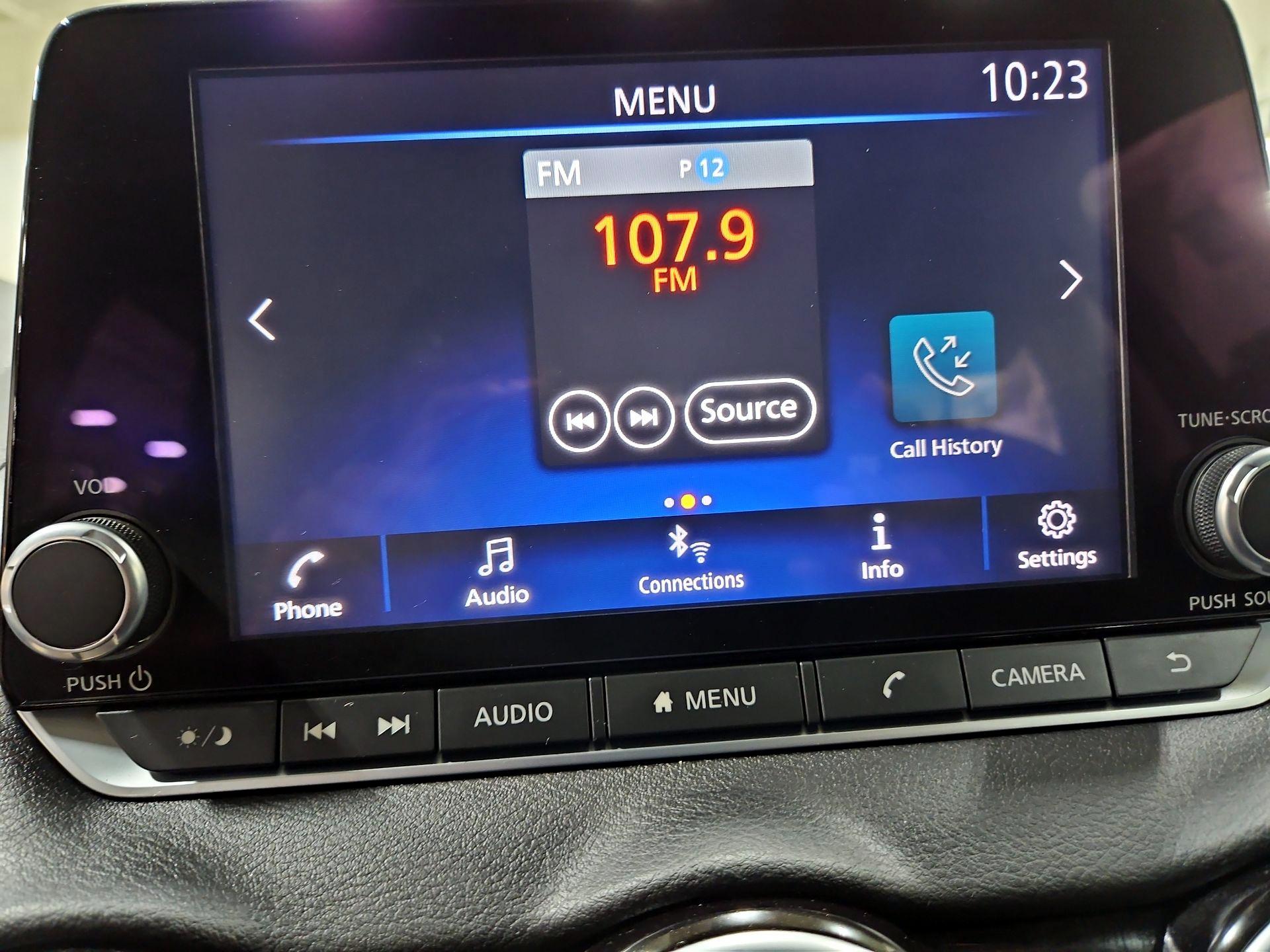 Thumbnail: 2020 Nissan Sentra - 14