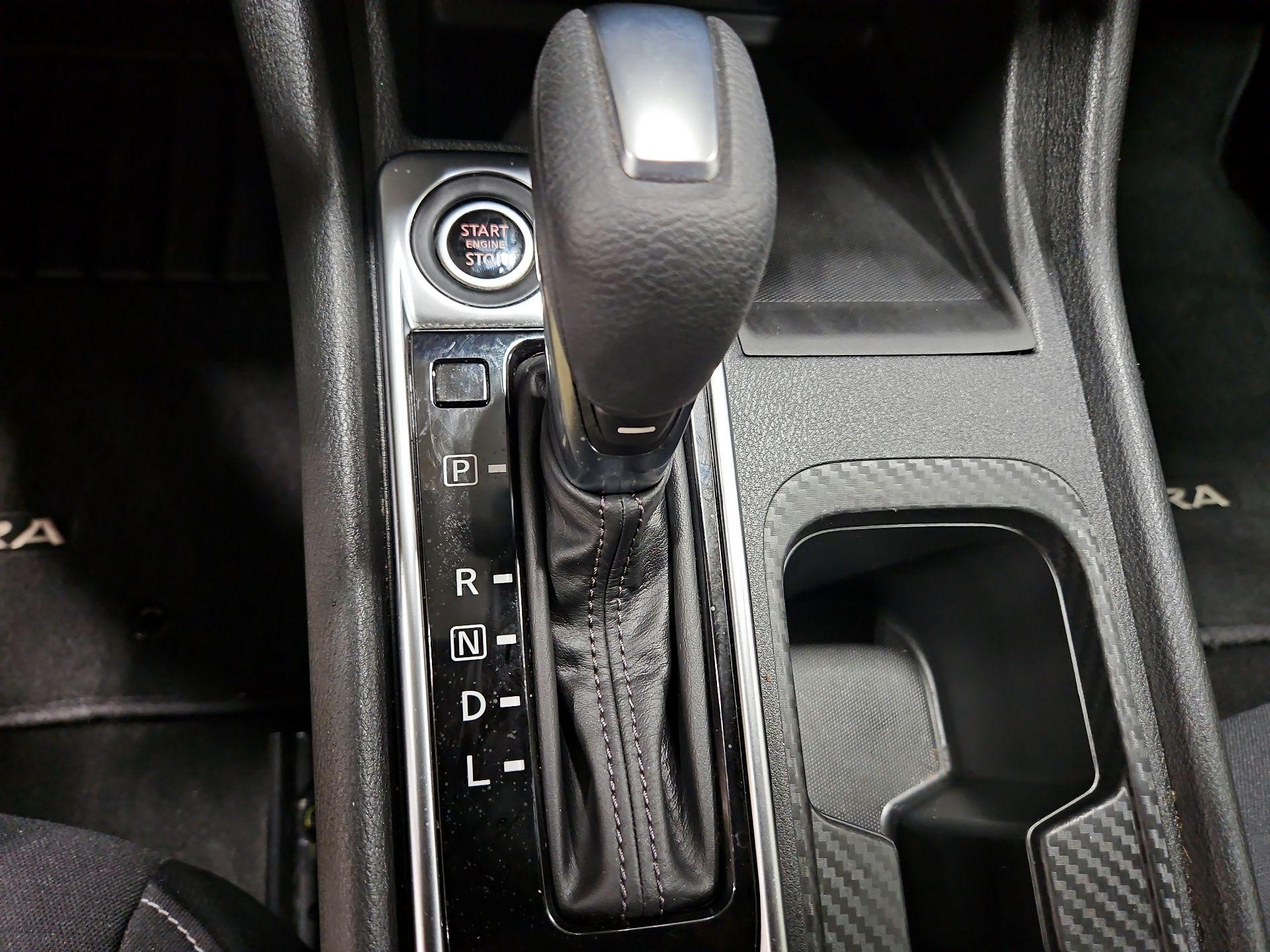 Thumbnail: 2020 Nissan Sentra - 16