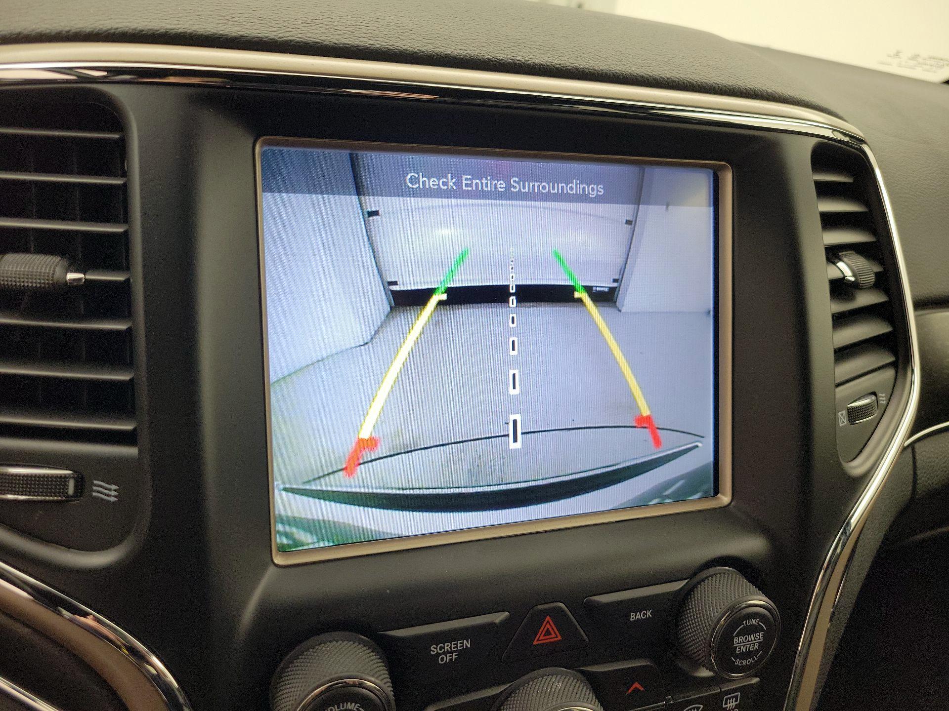 Thumbnail: 2017 Jeep Grand Cherokee - 14