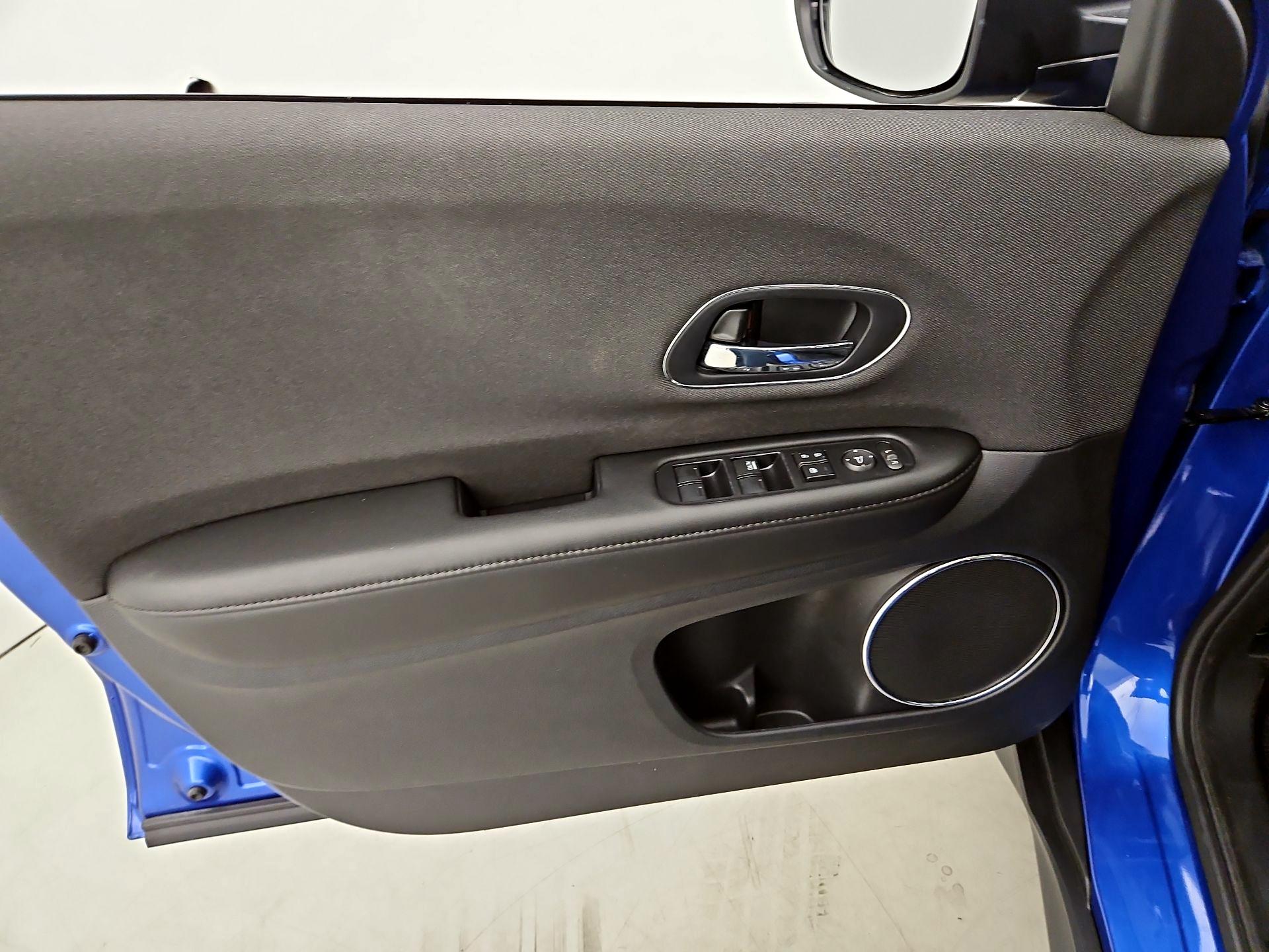 Thumbnail: 2021 Honda HR-V - 12