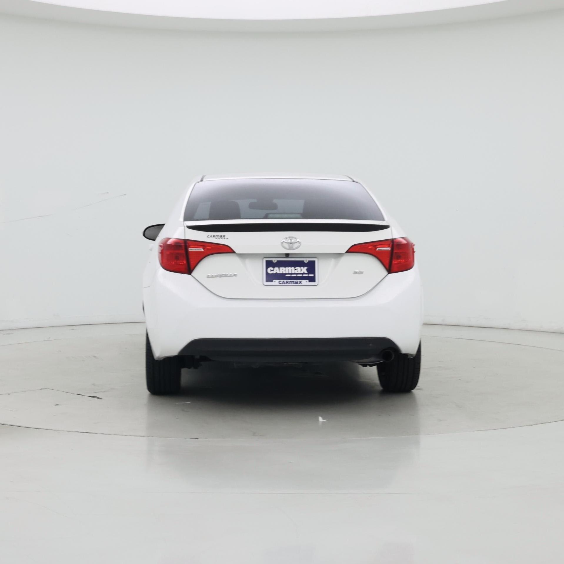 Thumbnail: 2017 Toyota Corolla - 6