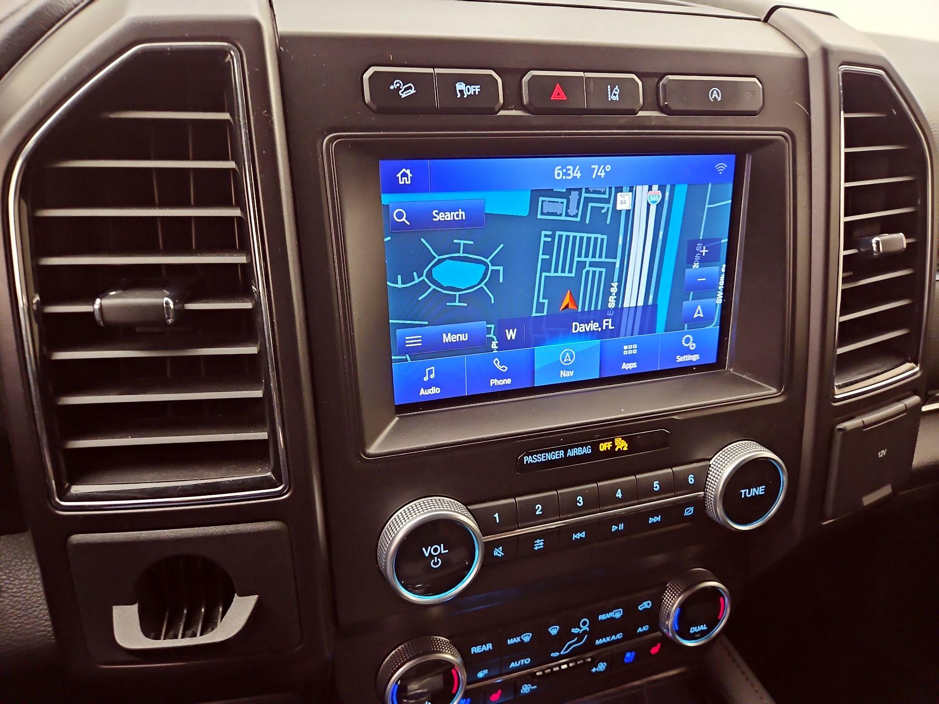 Thumbnail: 2021 Ford Expedition - 14