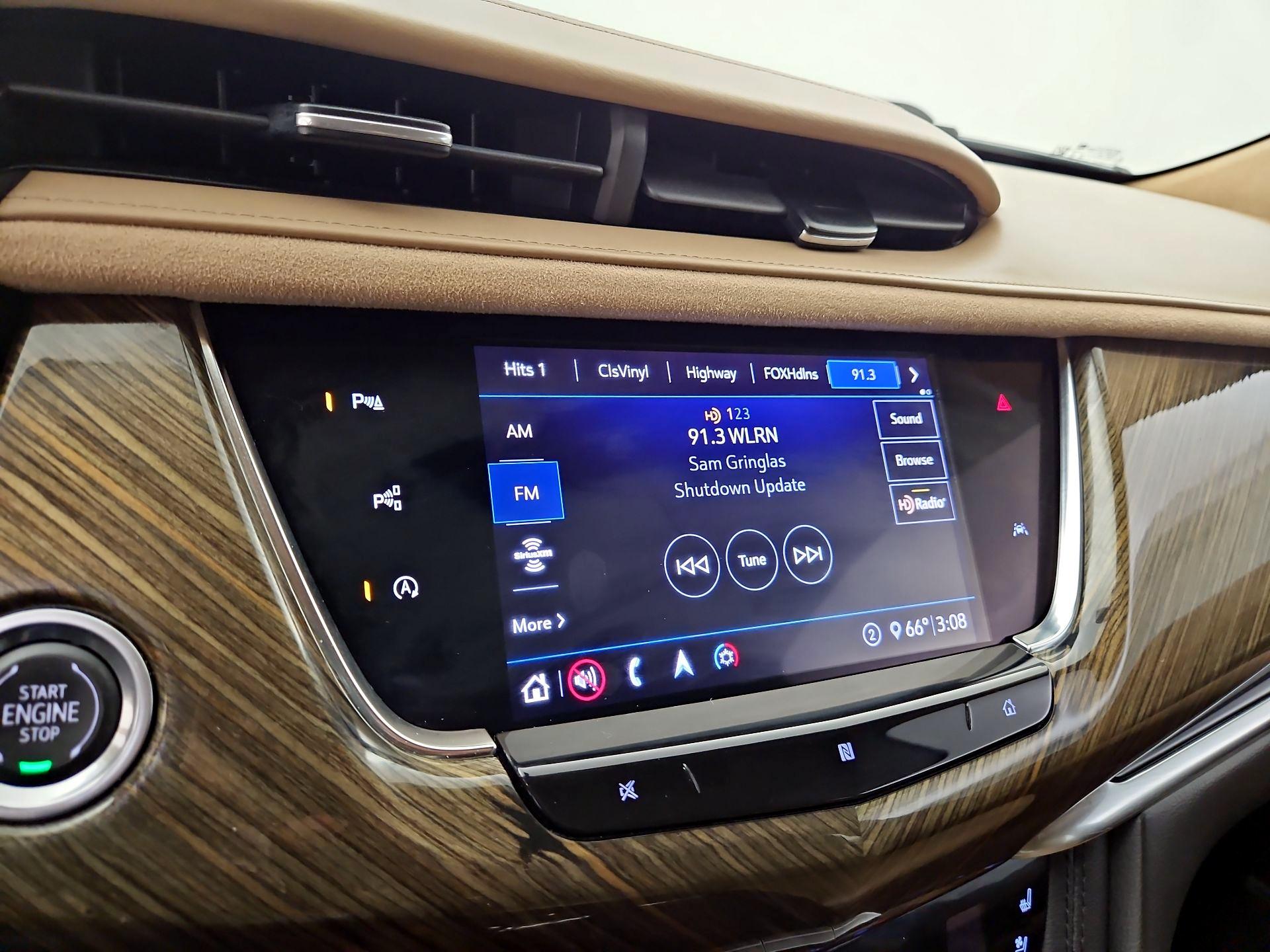 Thumbnail: 2020 Cadillac XT6 - 16