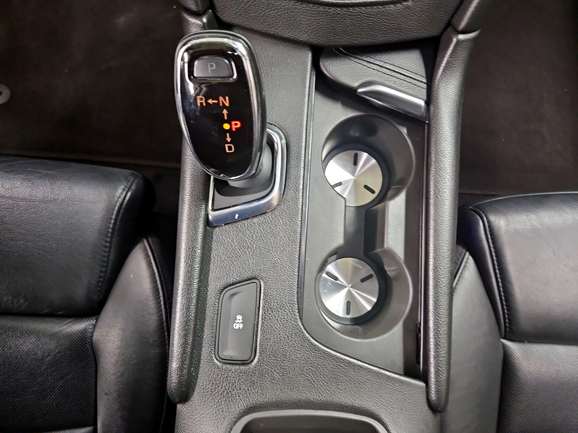 Thumbnail: 2017 Cadillac XT5 - 17