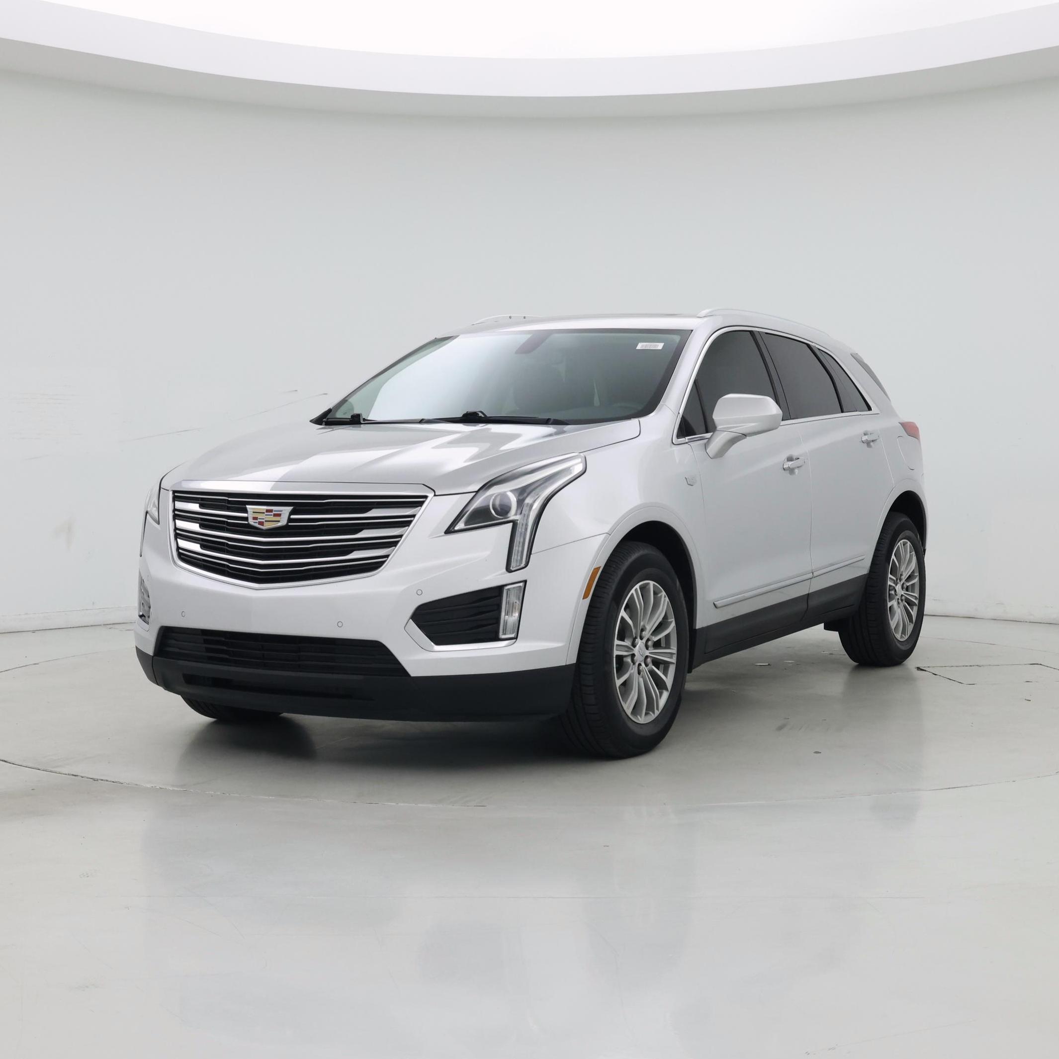 Thumbnail: 2017 Cadillac XT5 - 4