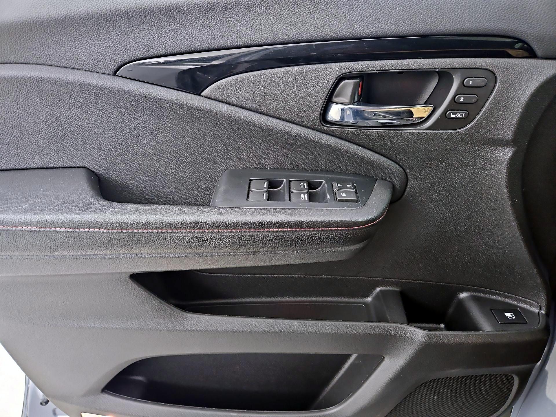 Thumbnail: 2023 Honda Ridgeline - 12