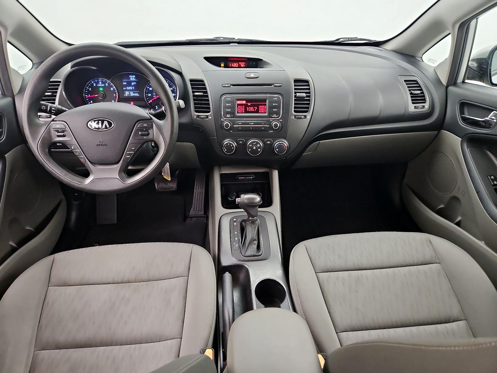 Thumbnail: 2015 Kia Forte - 9