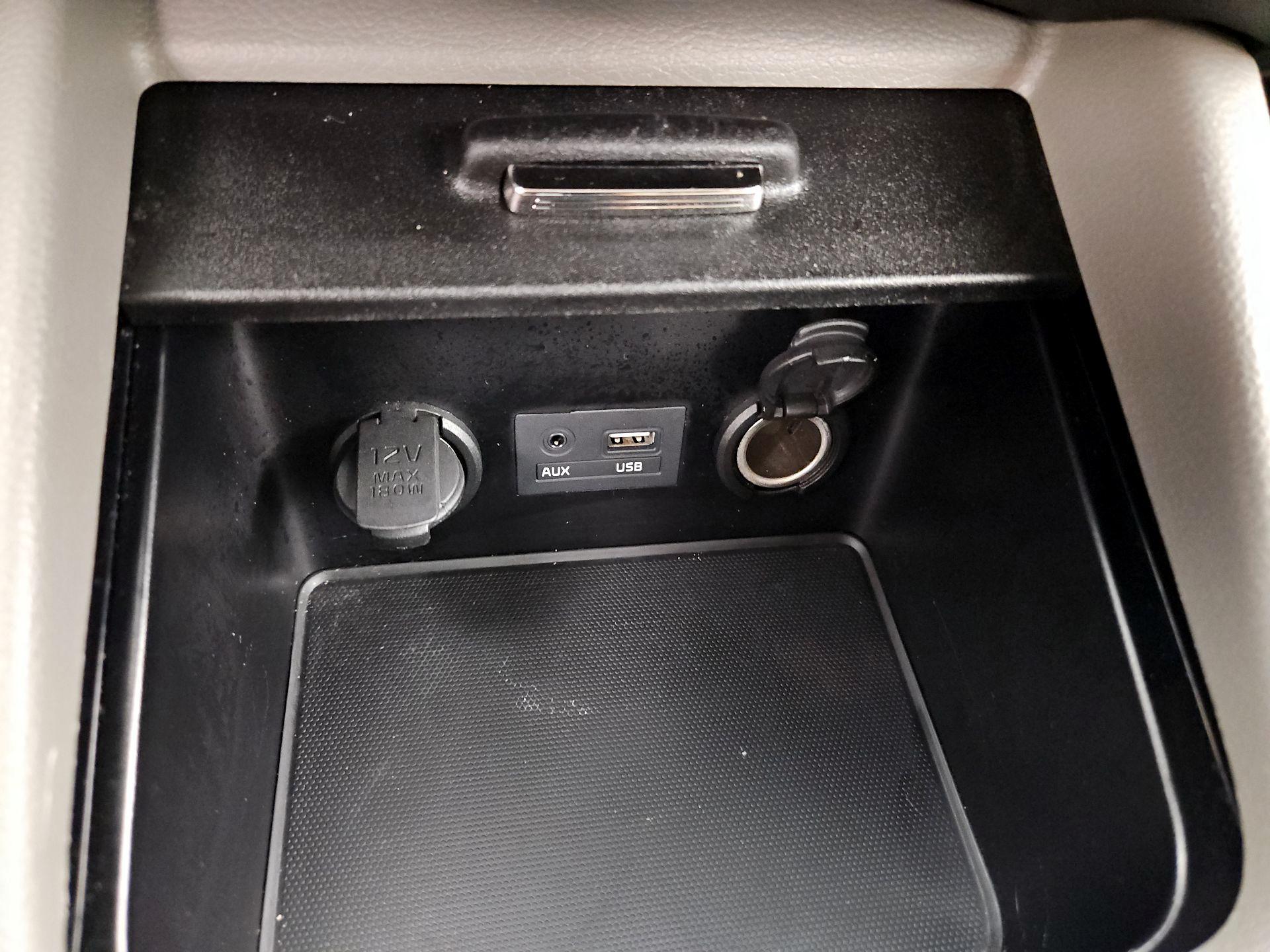 Thumbnail: 2015 Kia Forte - 17