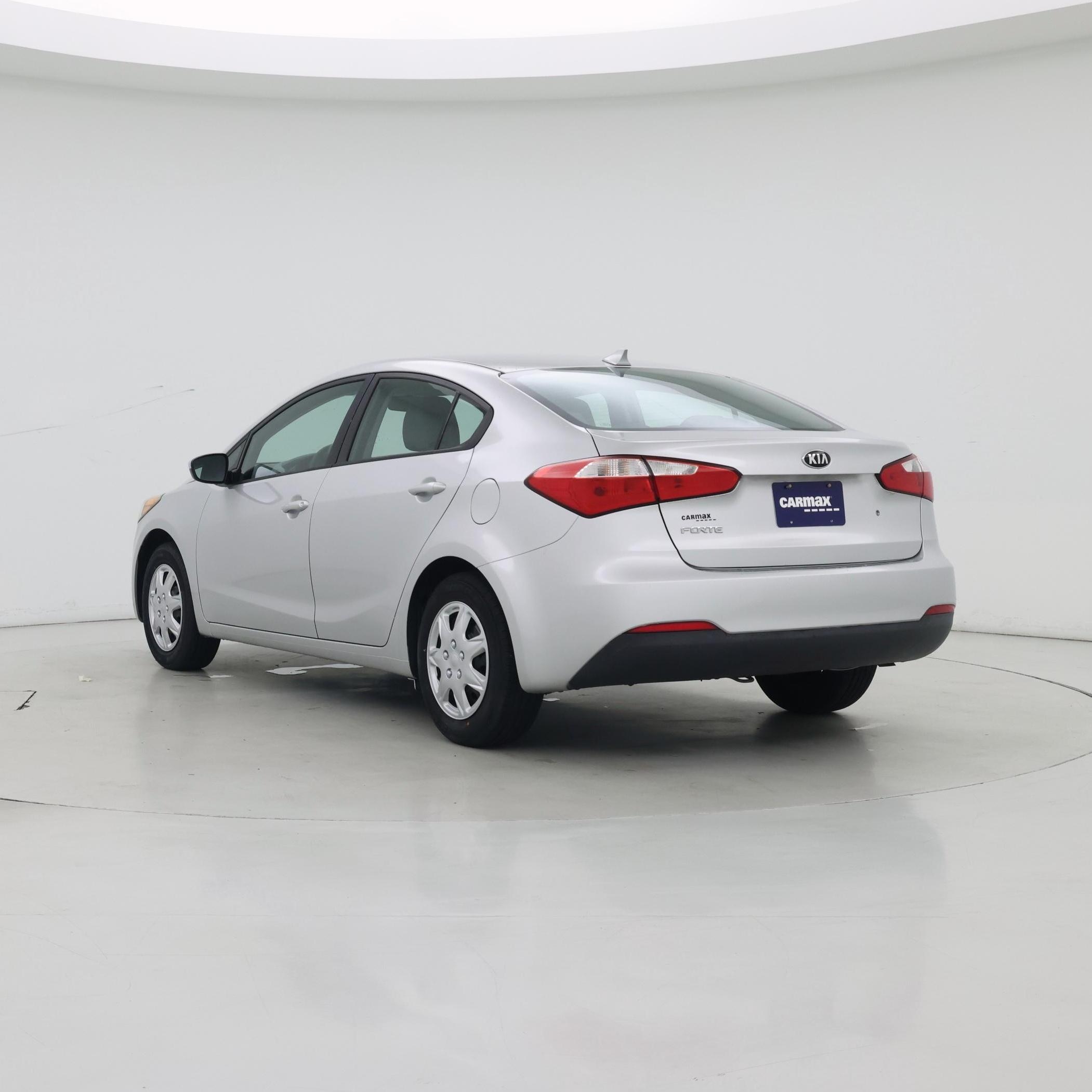 Thumbnail: 2015 Kia Forte - 2