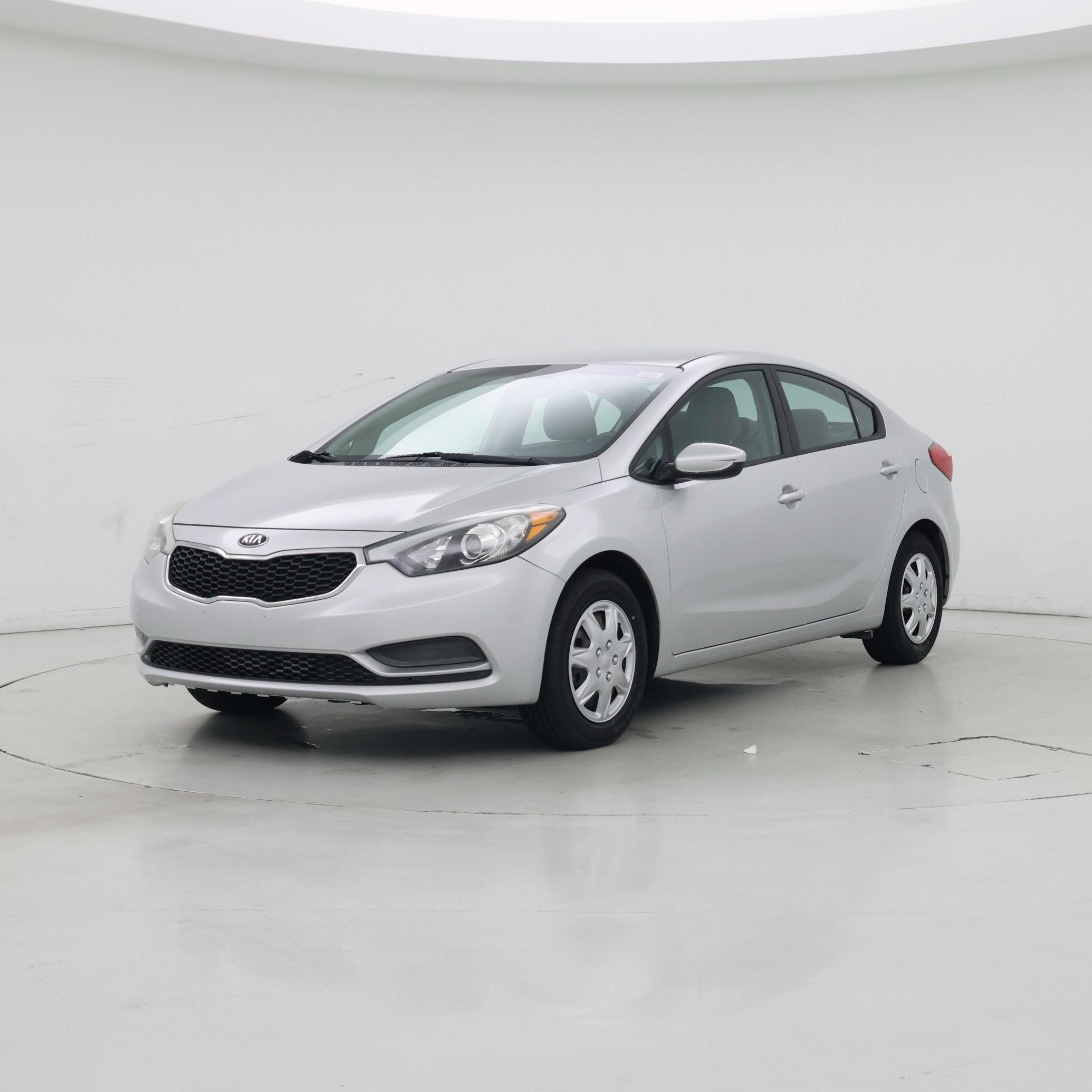 Thumbnail: 2015 Kia Forte - 4