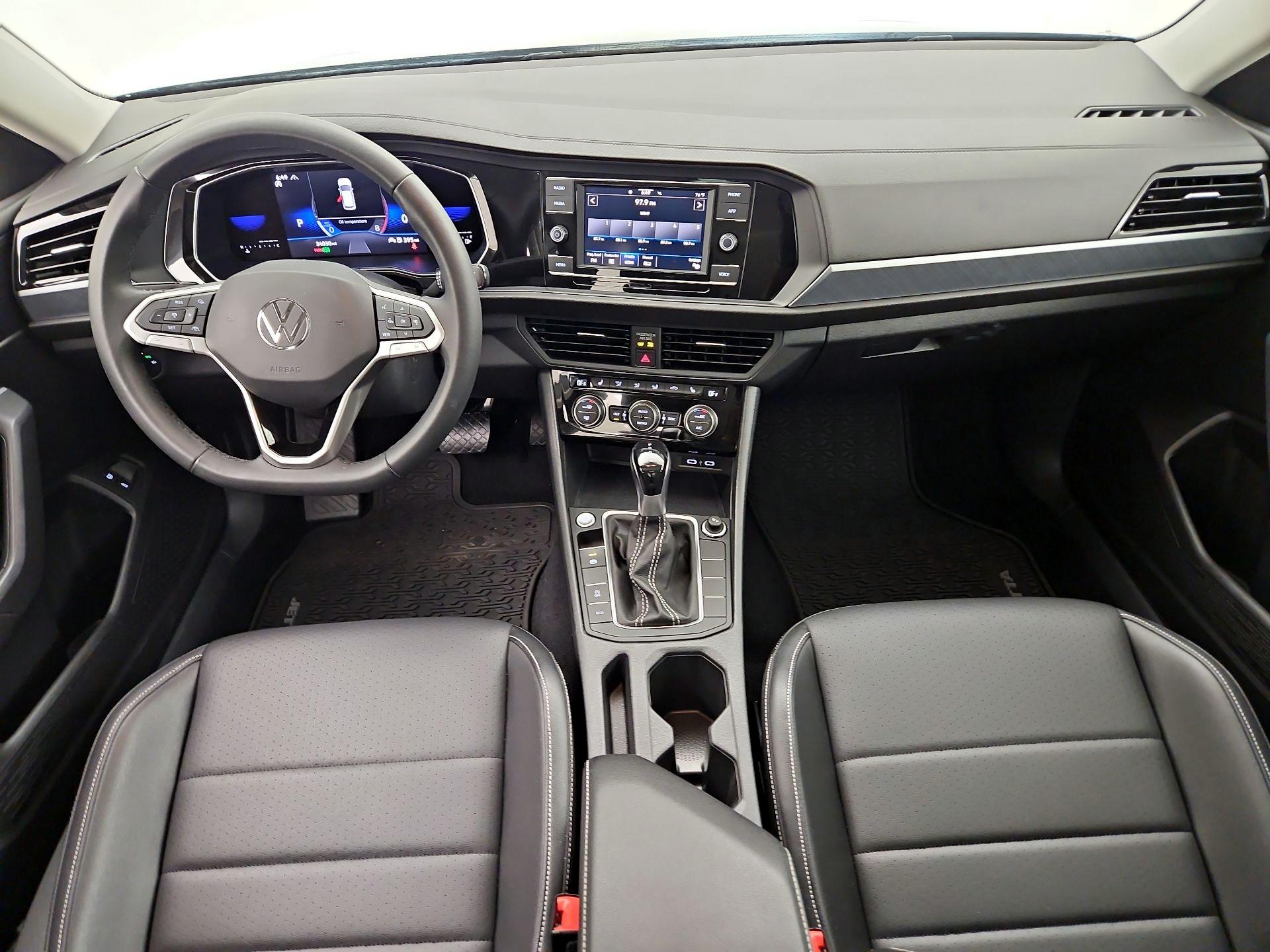 Thumbnail: 2022 Volkswagen Jetta - 9