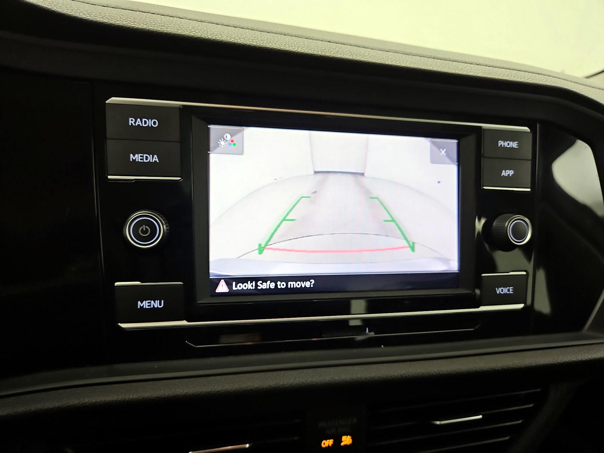 Thumbnail: 2022 Volkswagen Jetta - 14