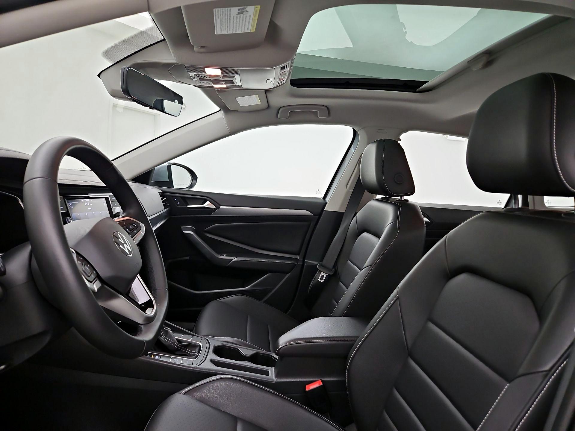 Thumbnail: 2022 Volkswagen Jetta - 19