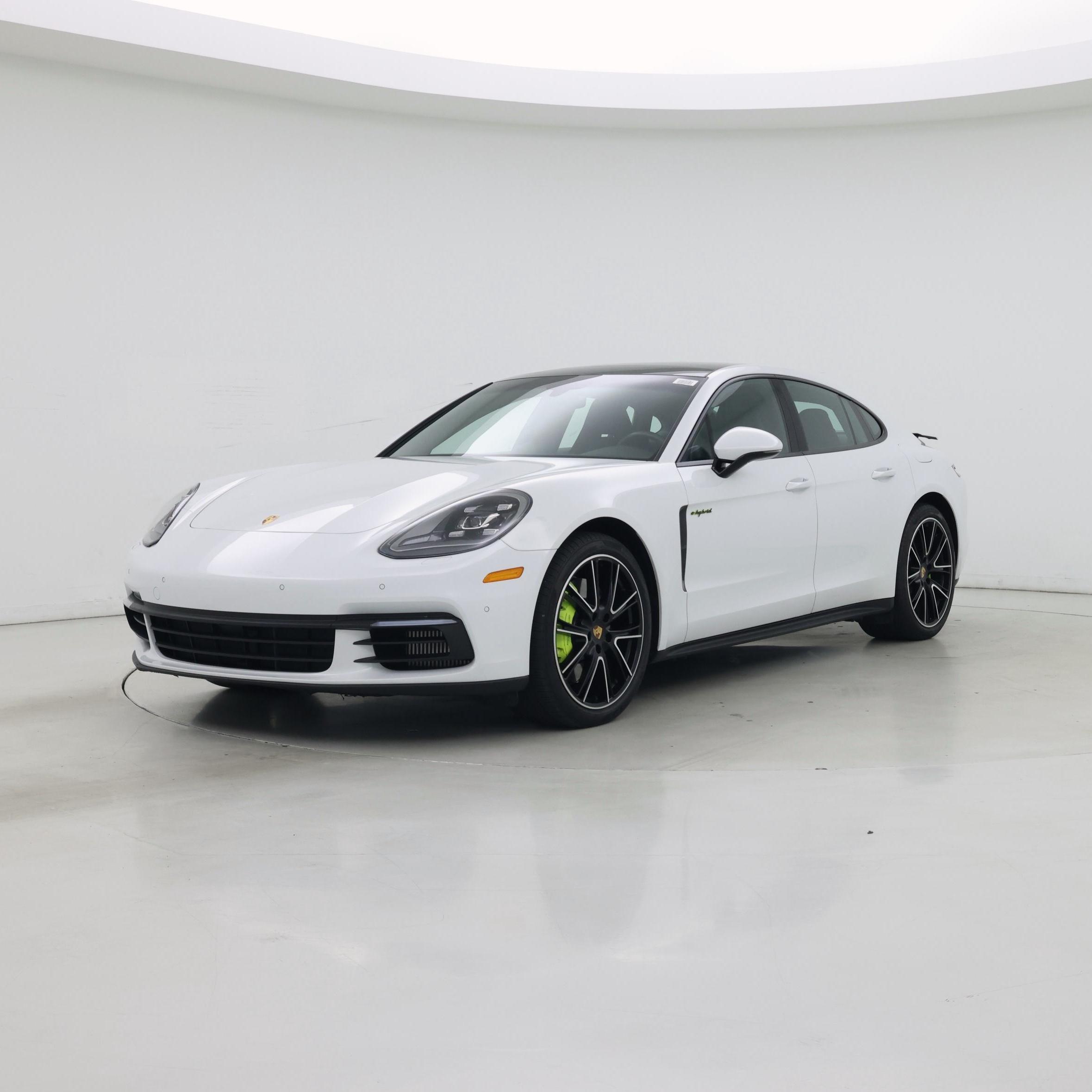 Thumbnail: 2020 Porsche Panamera - 4