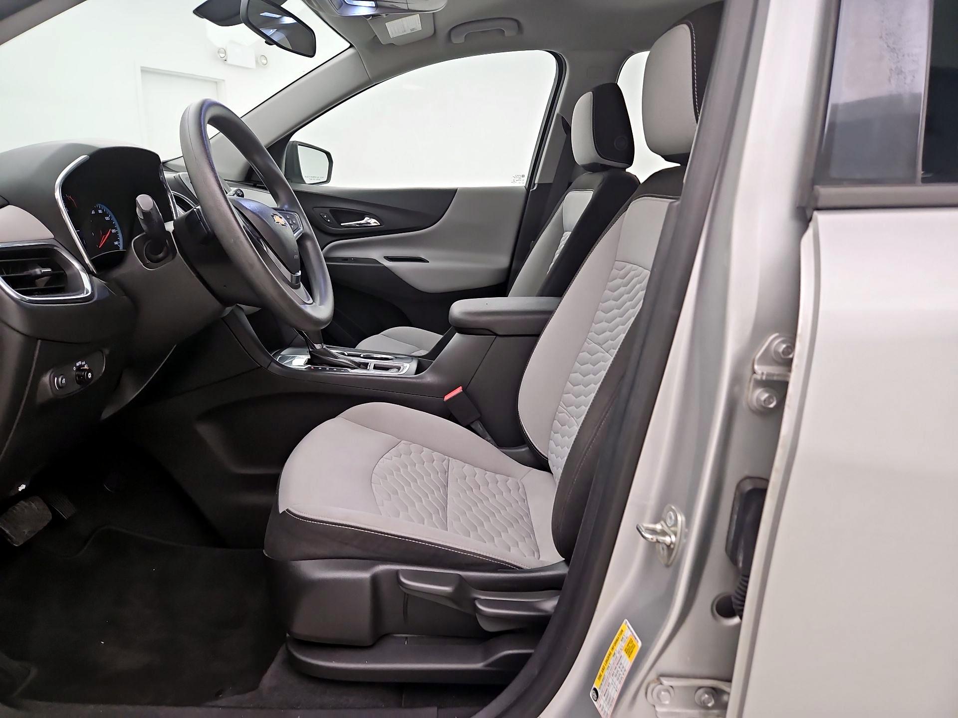 Thumbnail: 2018 Chevrolet Equinox - 11