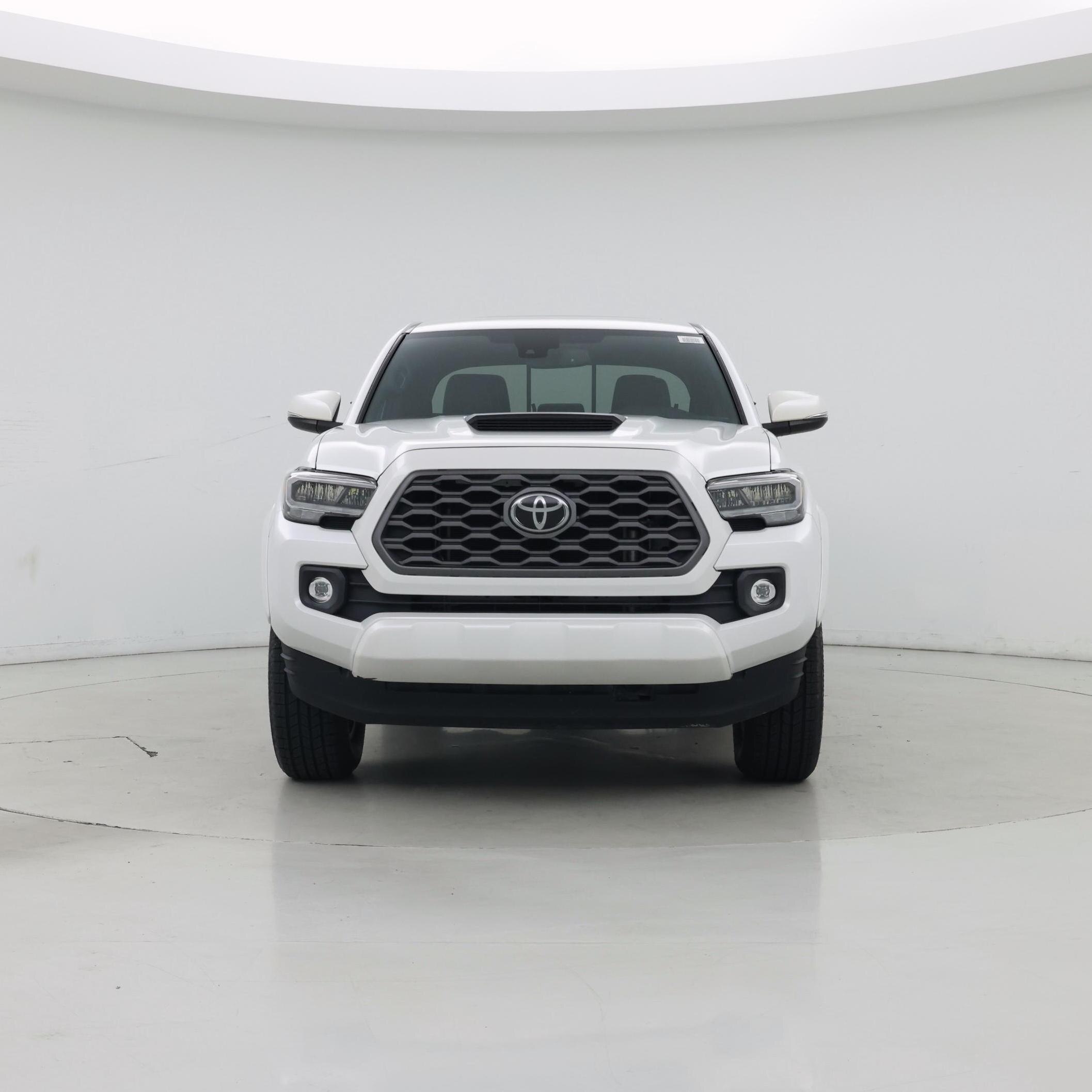 Thumbnail: 2022 Toyota Tacoma - 5