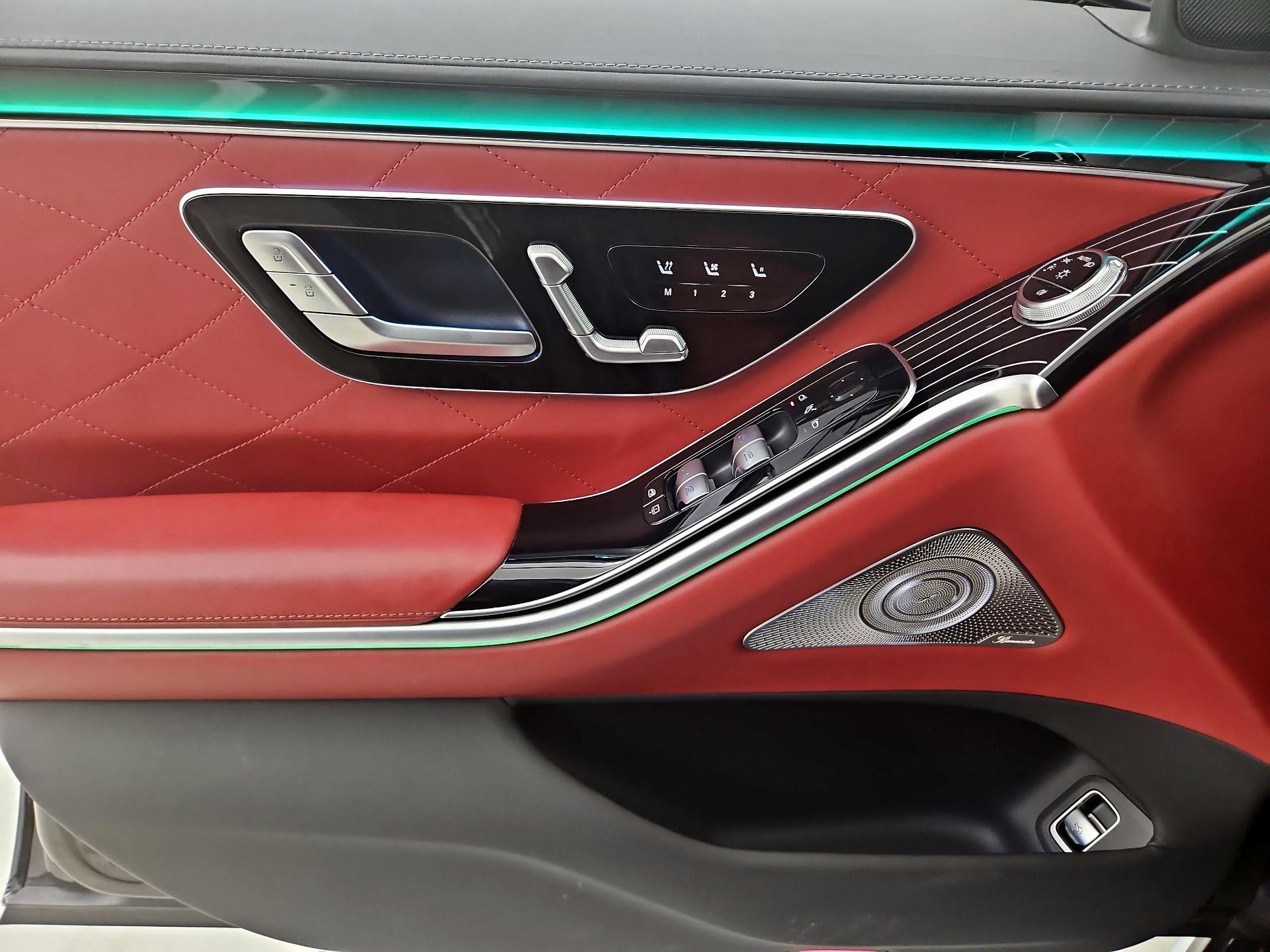 Thumbnail: 2021 Mercedes-Benz S-Class - 12