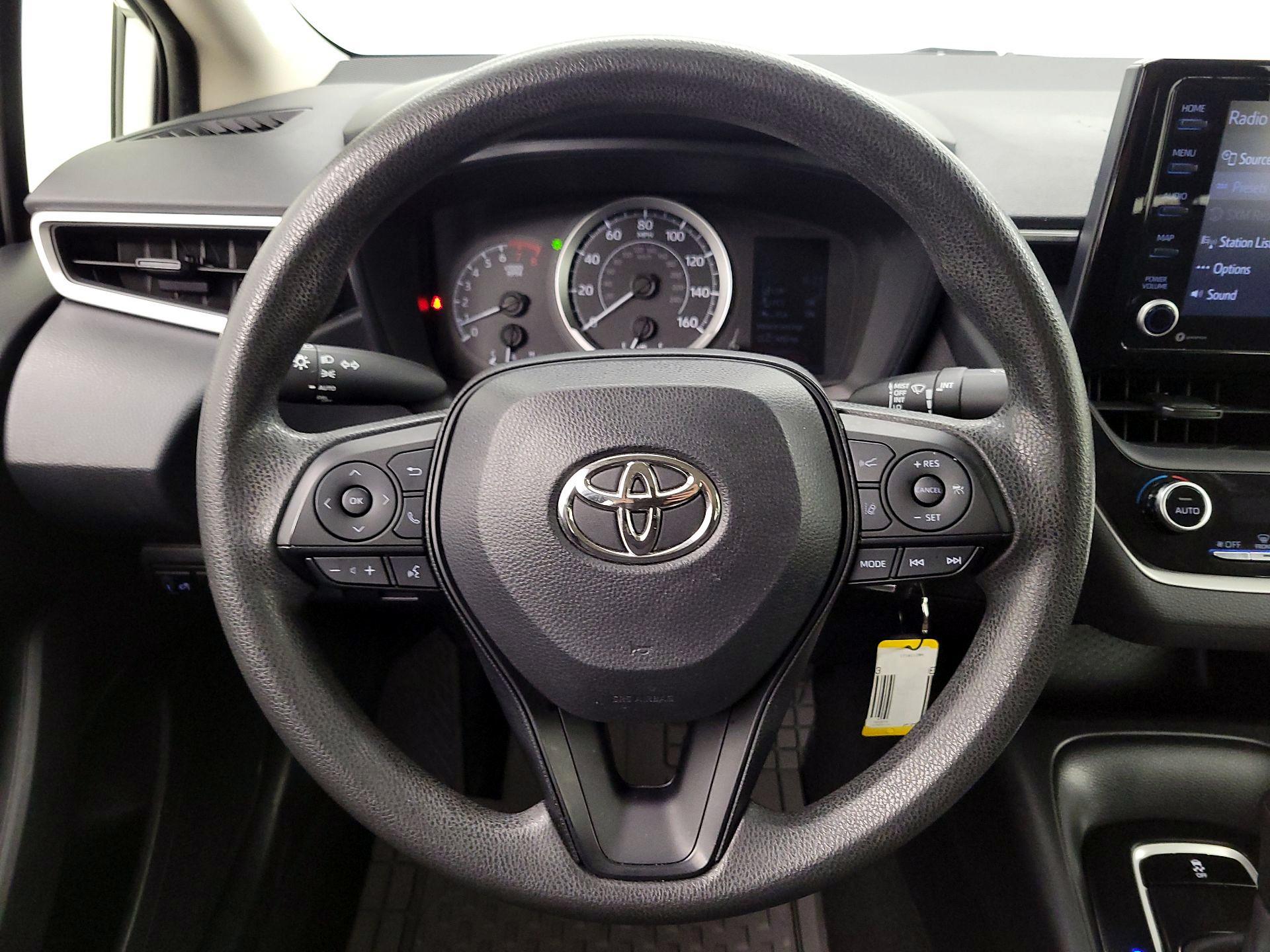 Thumbnail: 2022 Toyota Corolla - 10