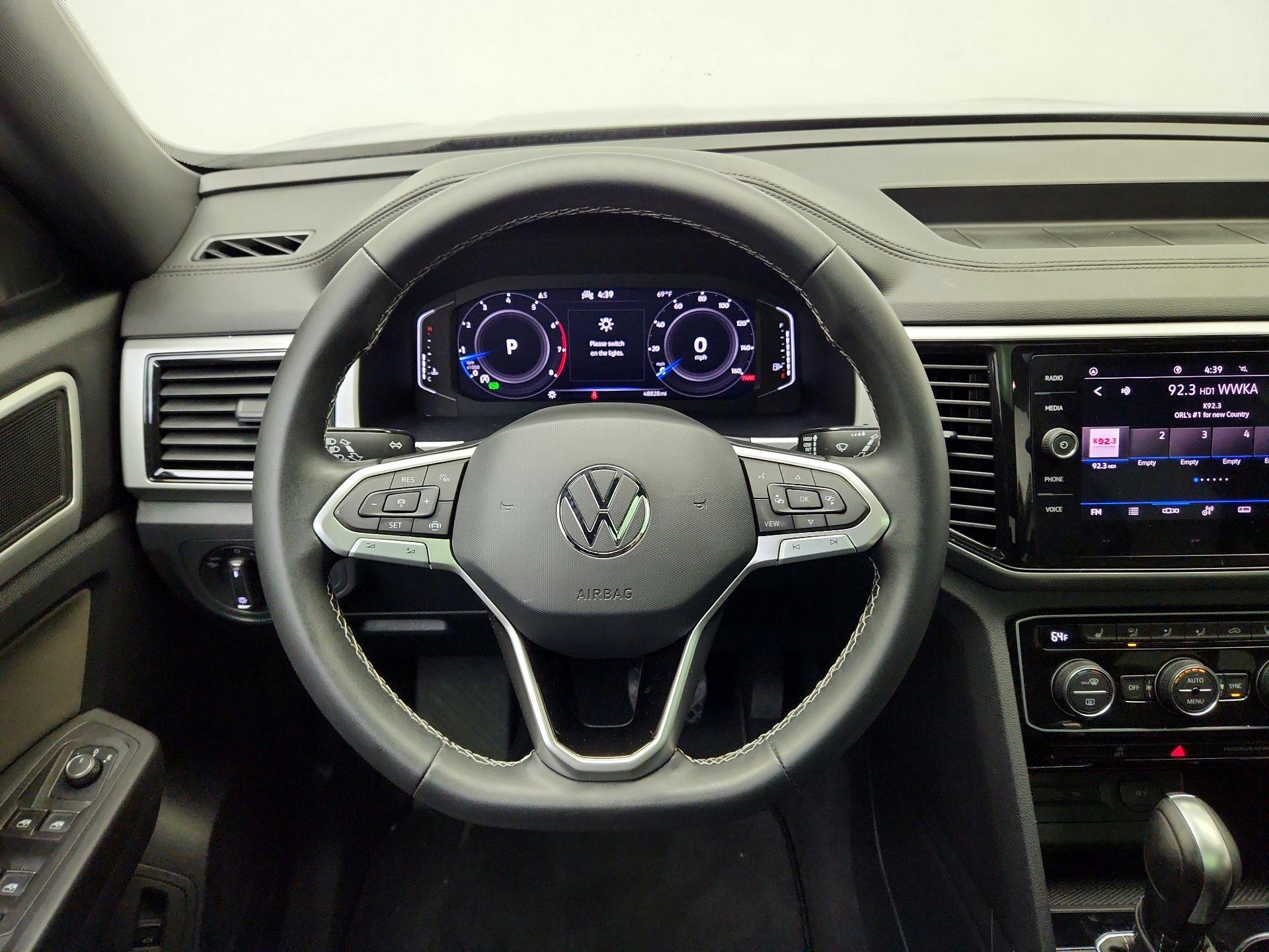 Thumbnail: 2023 Volkswagen Atlas - 10