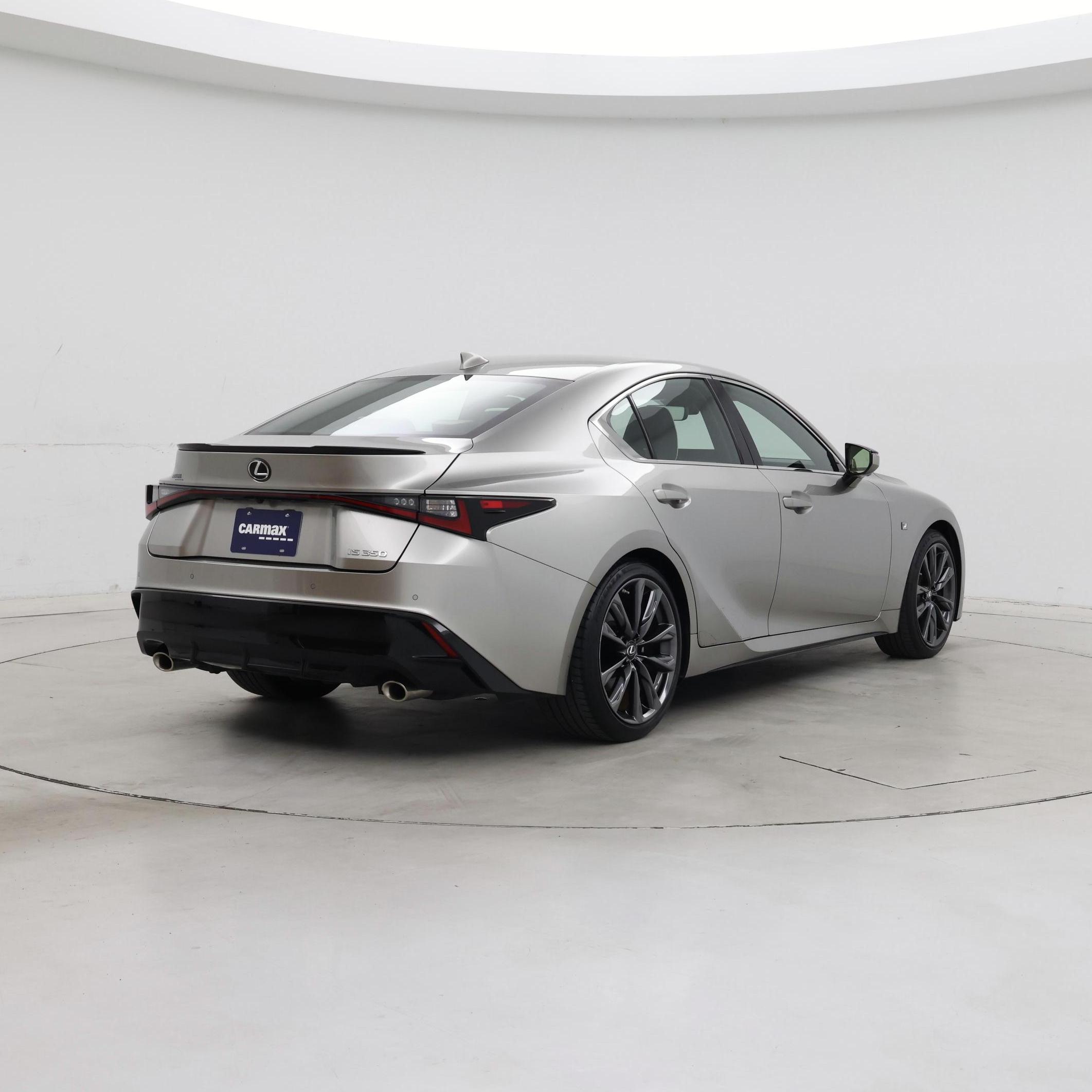 Thumbnail: 2022 Lexus IS - 8