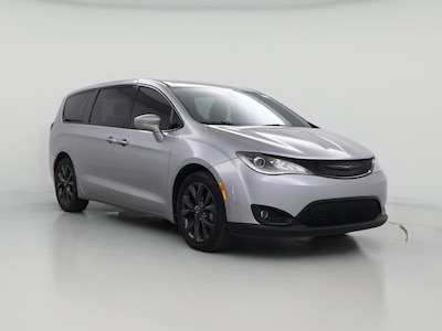 2020 Chrysler Pacifica Touring