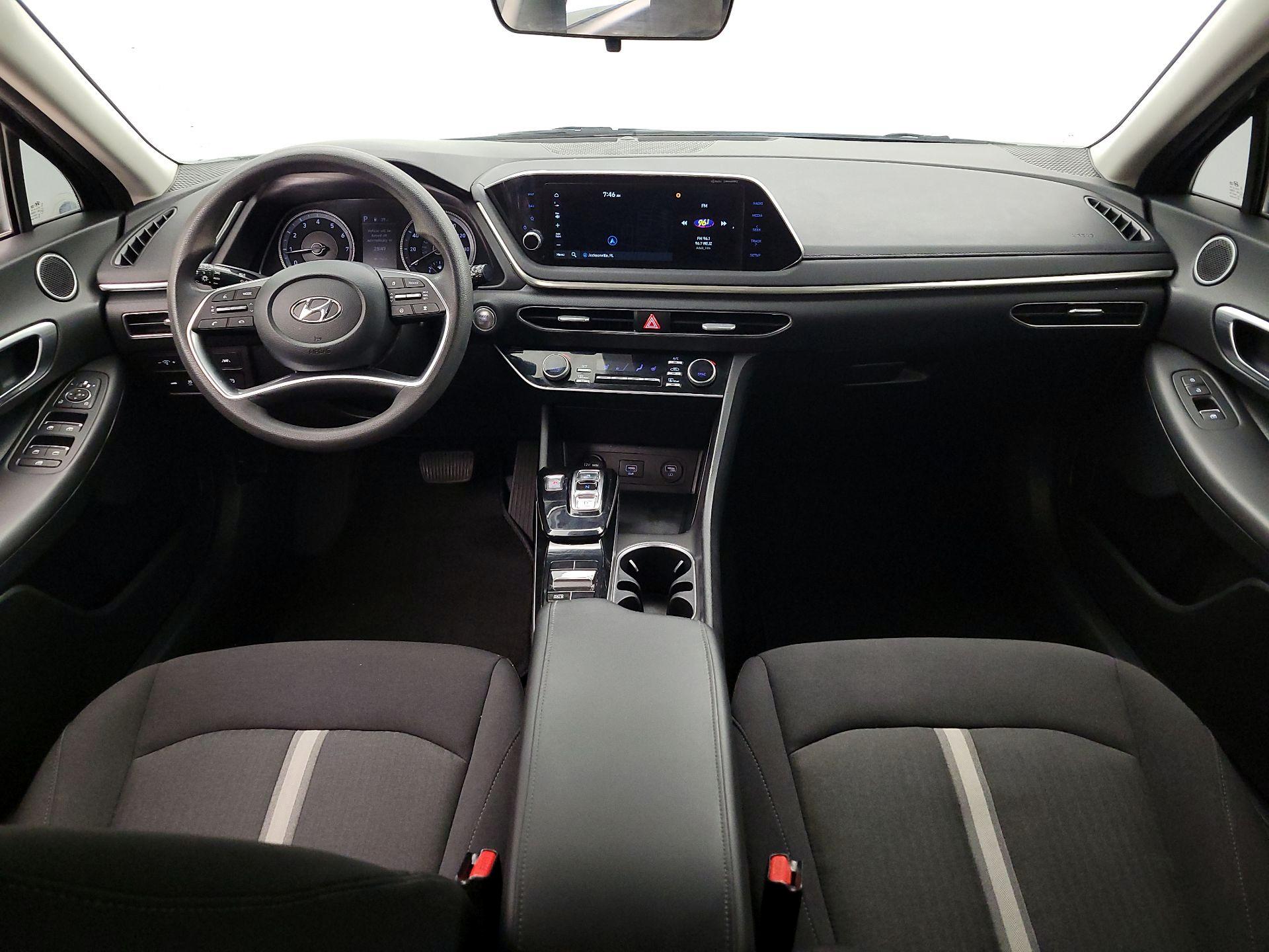 Thumbnail: 2023 Hyundai Sonata - 9