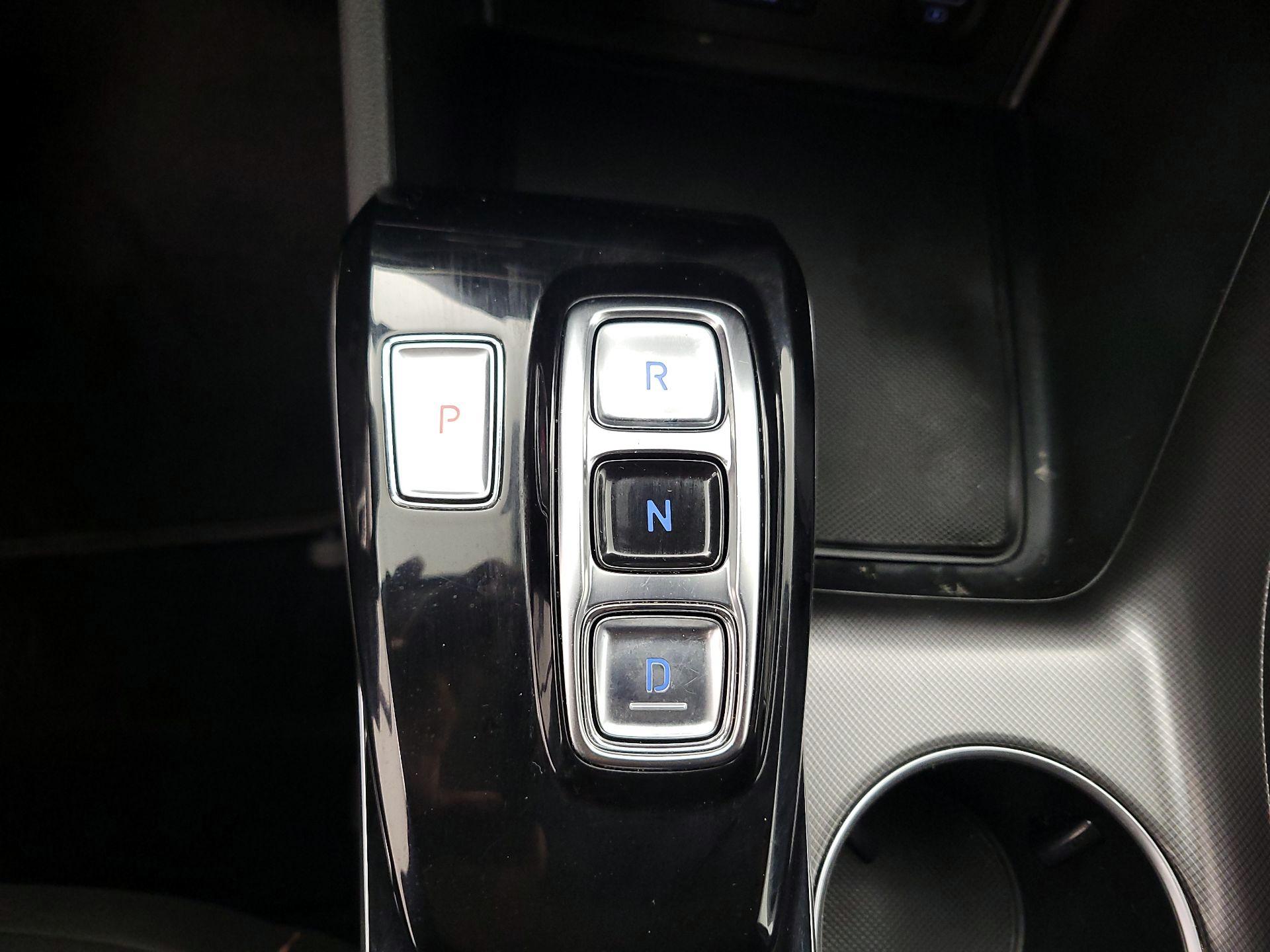 Thumbnail: 2023 Hyundai Sonata - 18