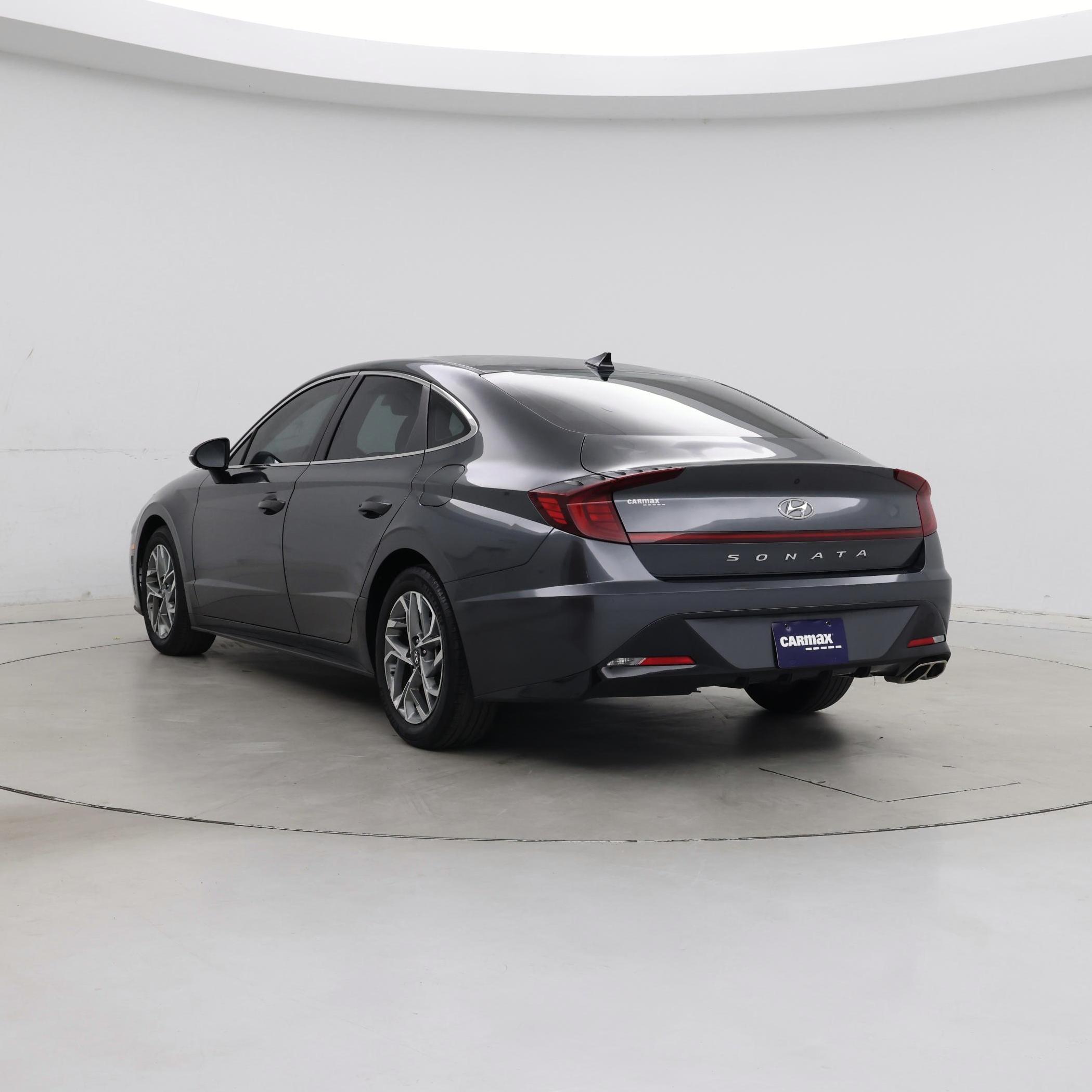 Thumbnail: 2023 Hyundai Sonata - 2