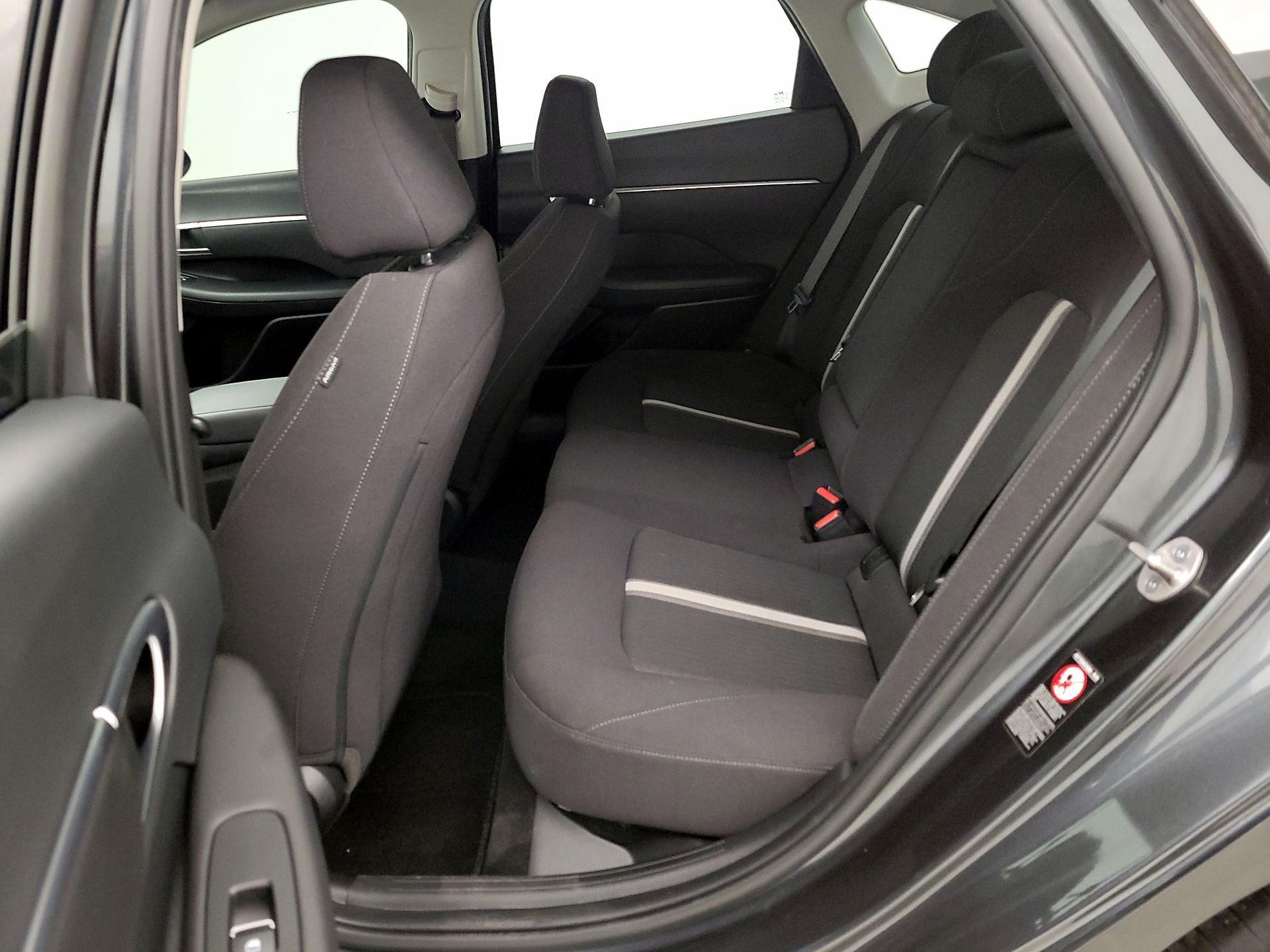 Thumbnail: 2023 Hyundai Sonata - 20