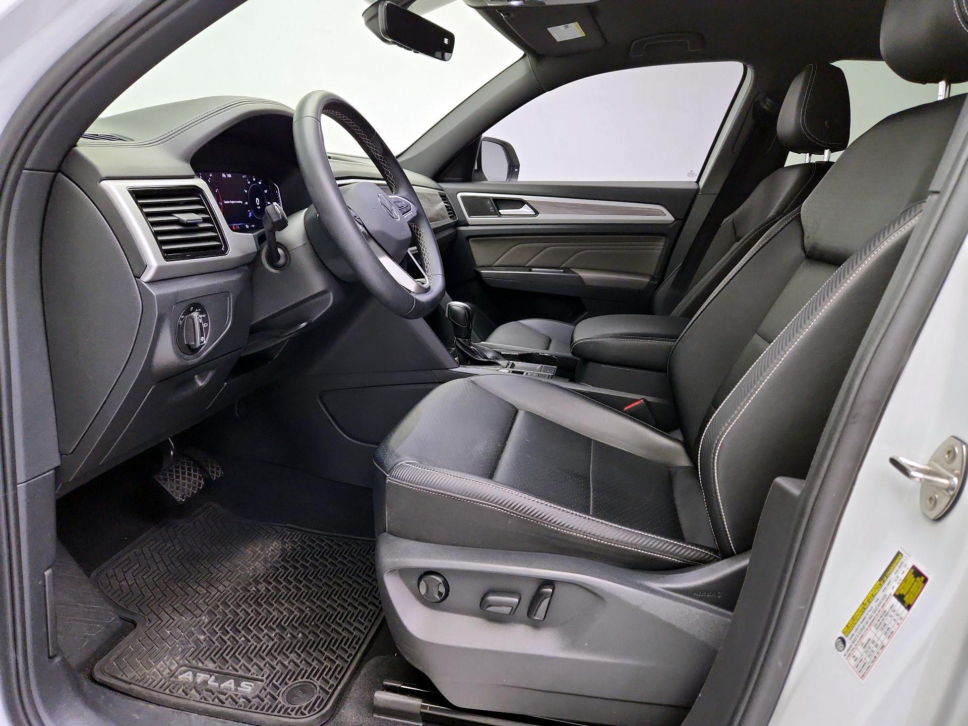 Thumbnail: 2023 Volkswagen Atlas - 11