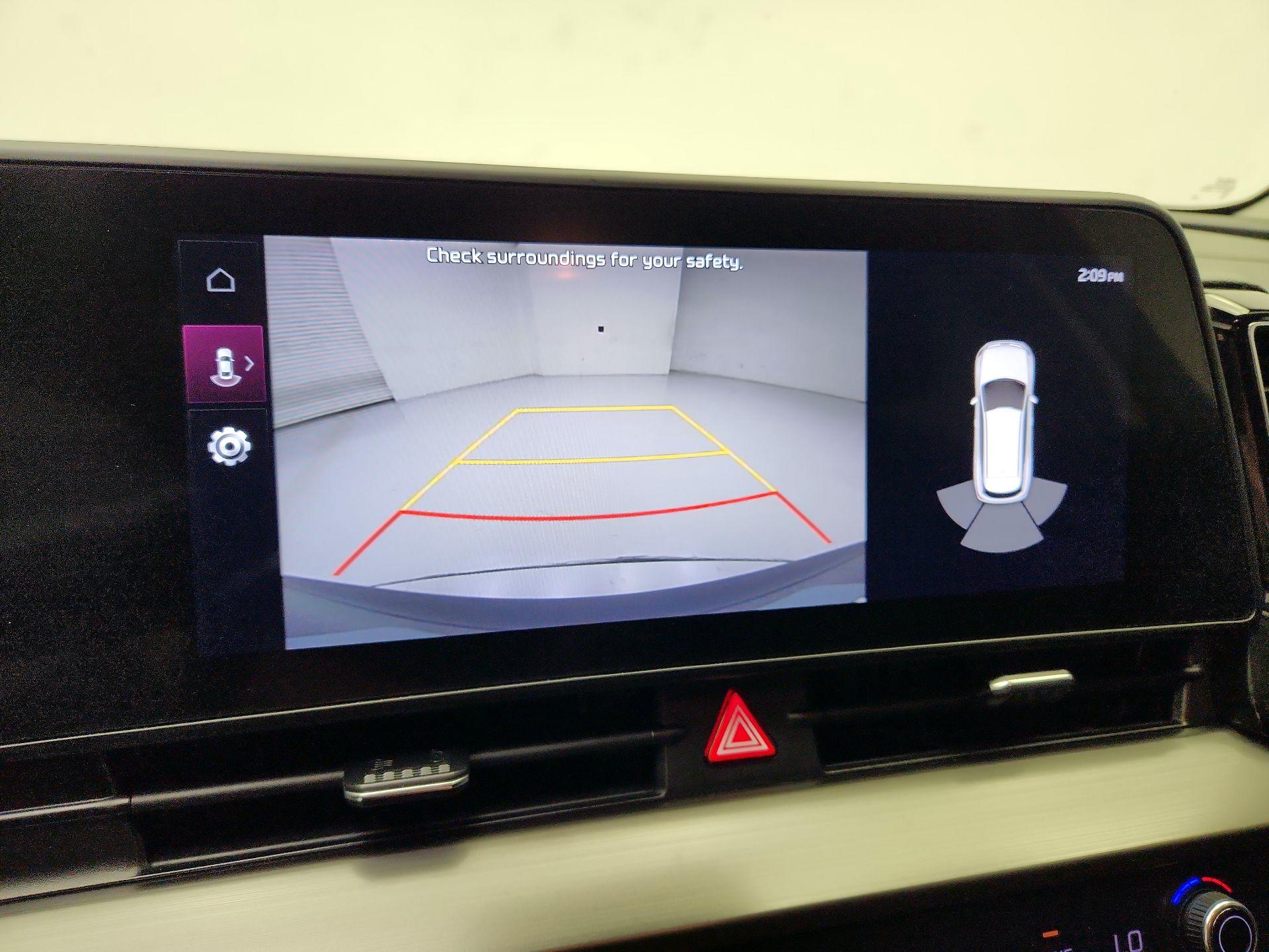 Thumbnail: 2023 Kia Sportage - 15